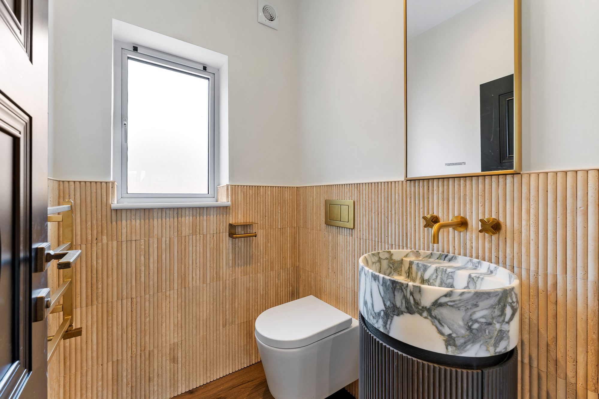 Eaton Road, Dentons Green, WA10