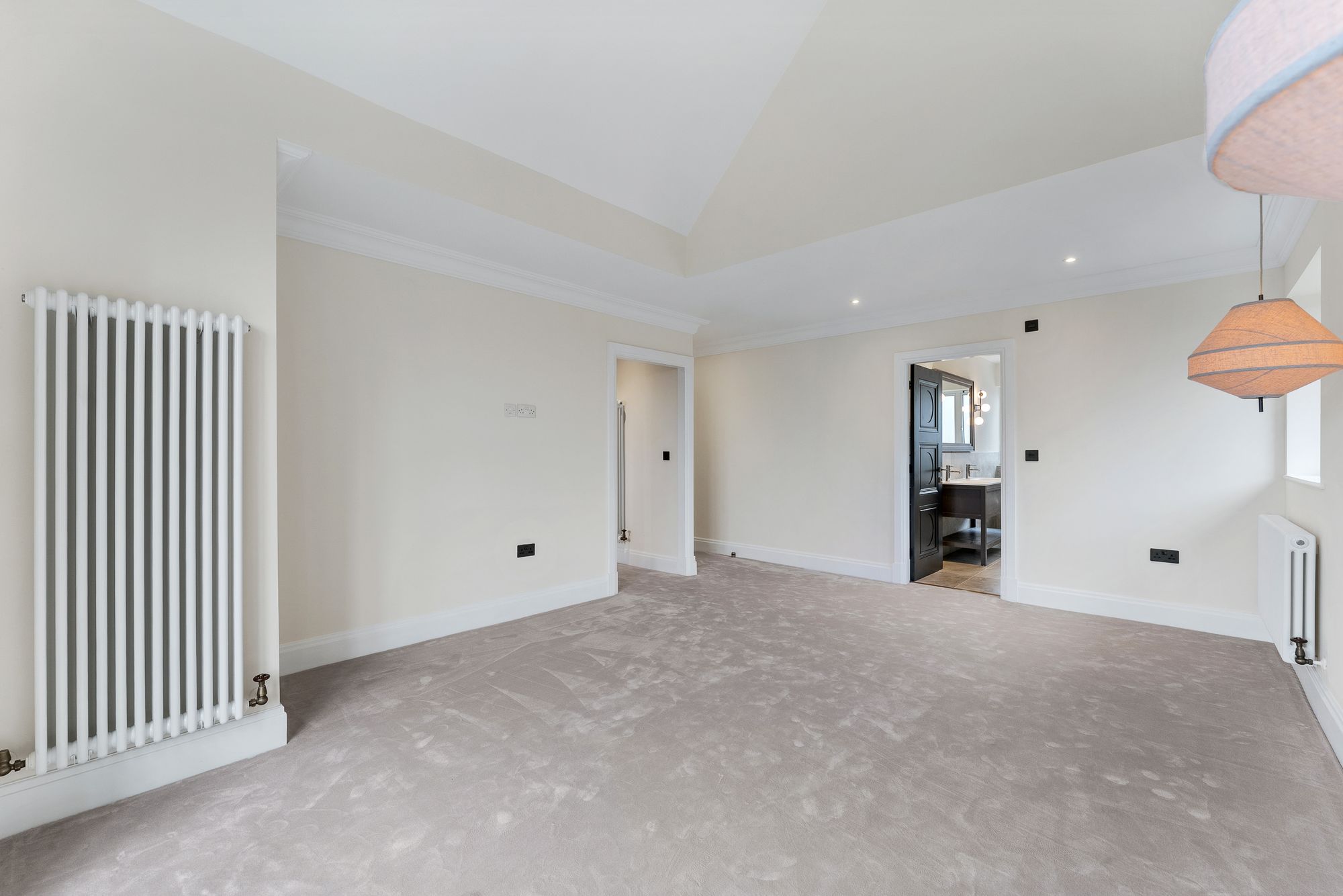 Eaton Road, Dentons Green, WA10