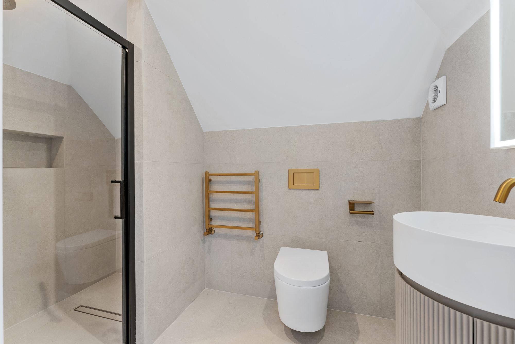 Eaton Road, Dentons Green, WA10