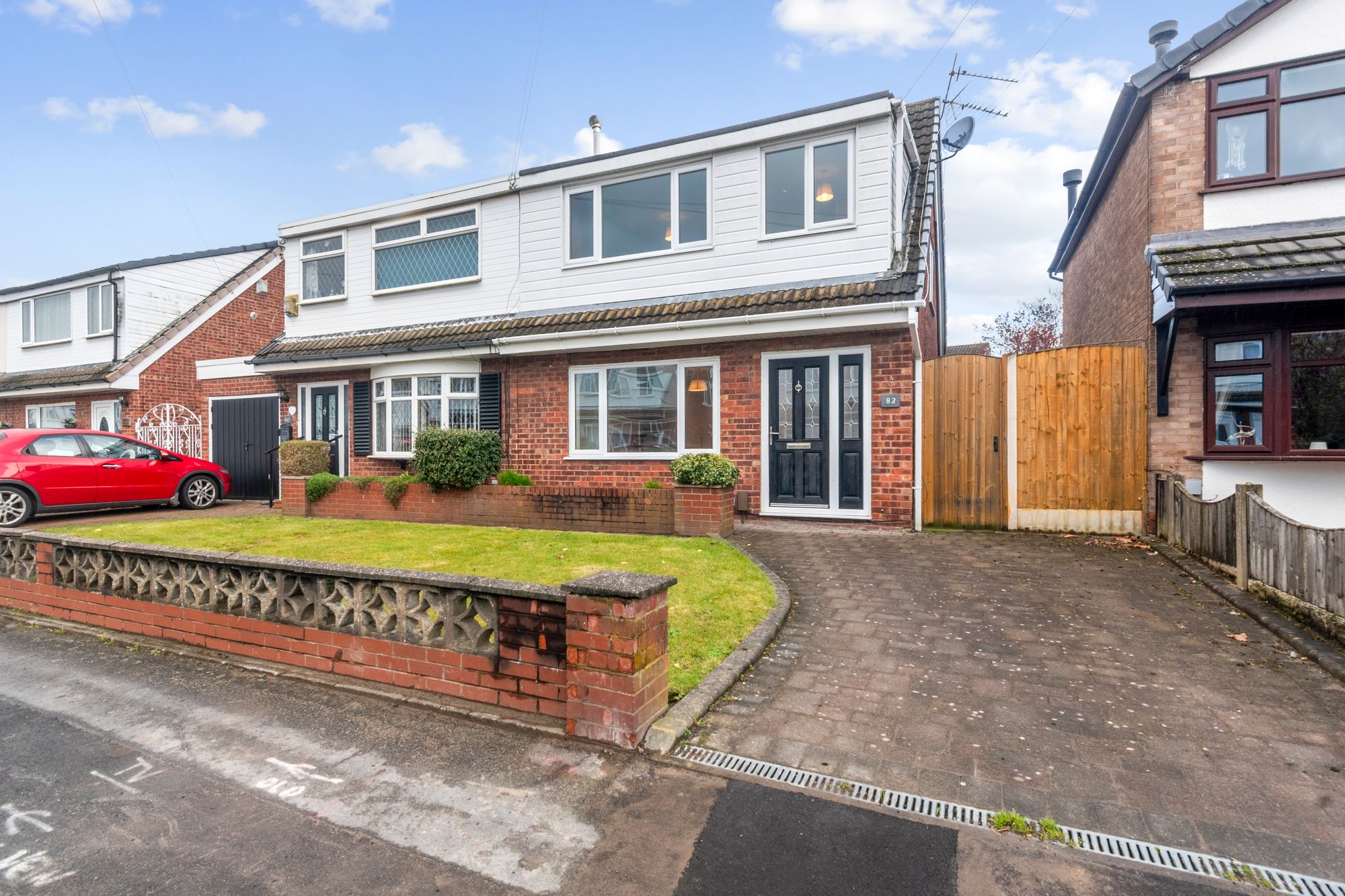 Linden Close, Woolston, WA1