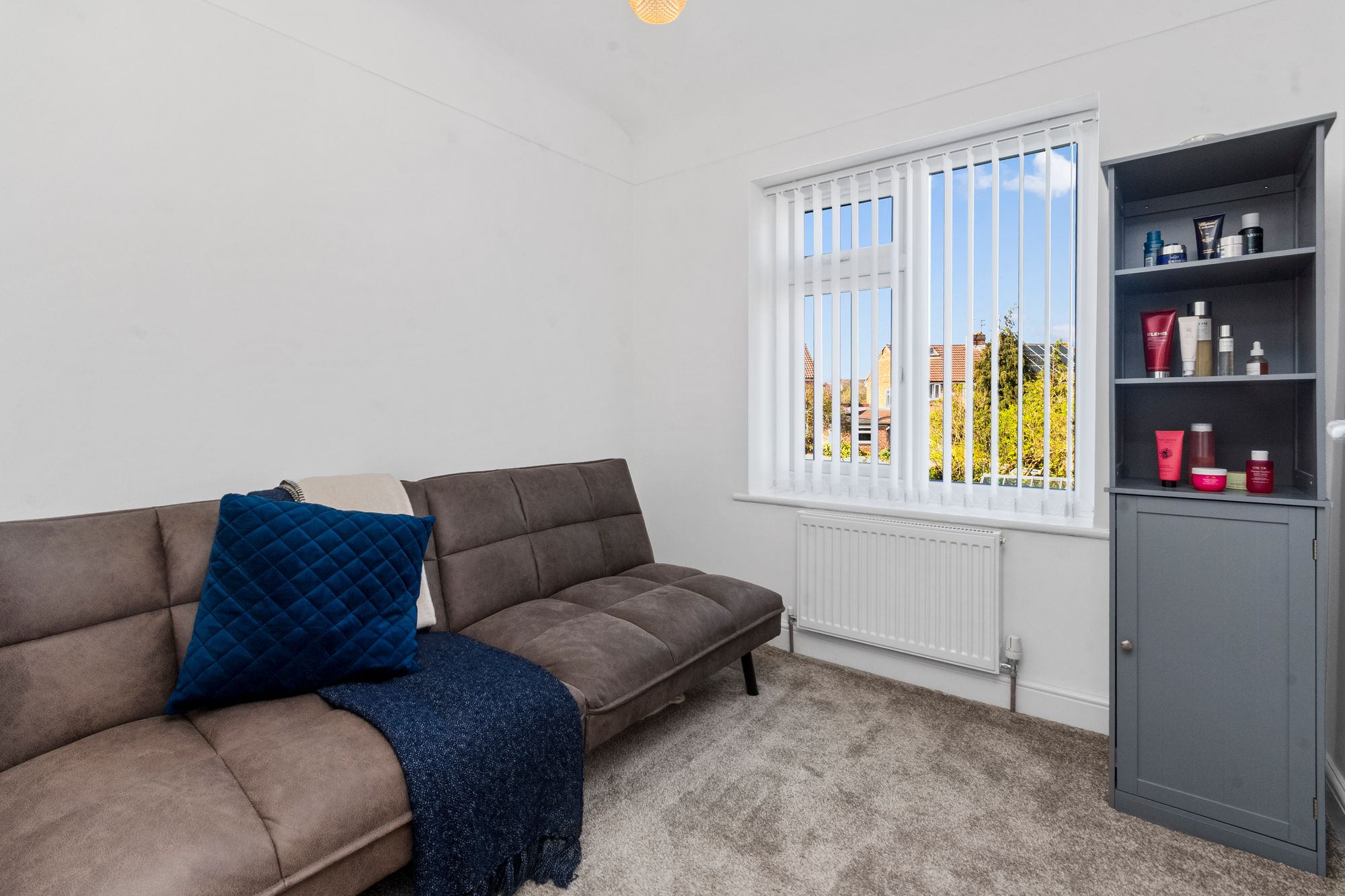 Ronaldsway, Halewood, L26