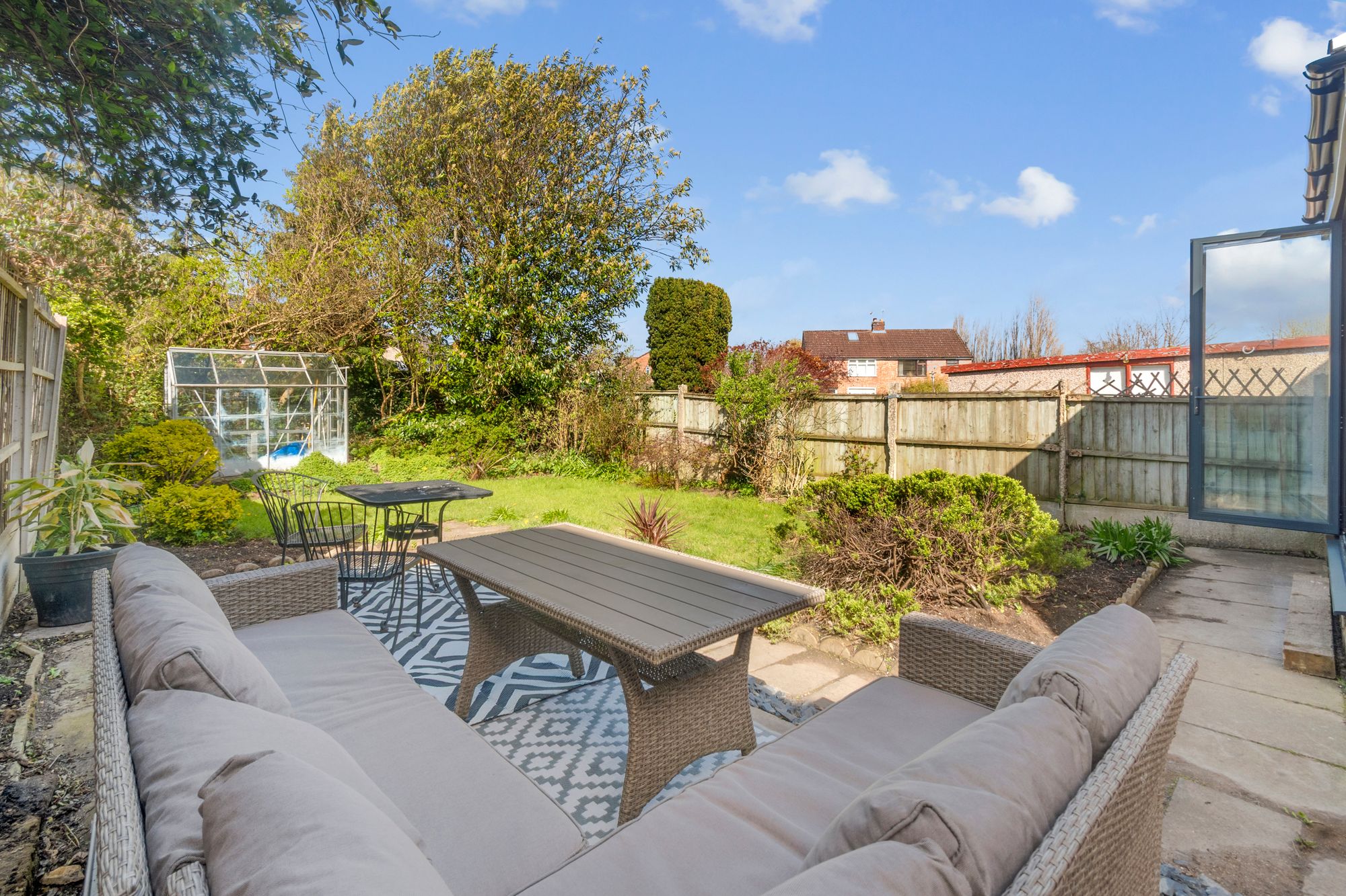 Ronaldsway, Halewood, L26