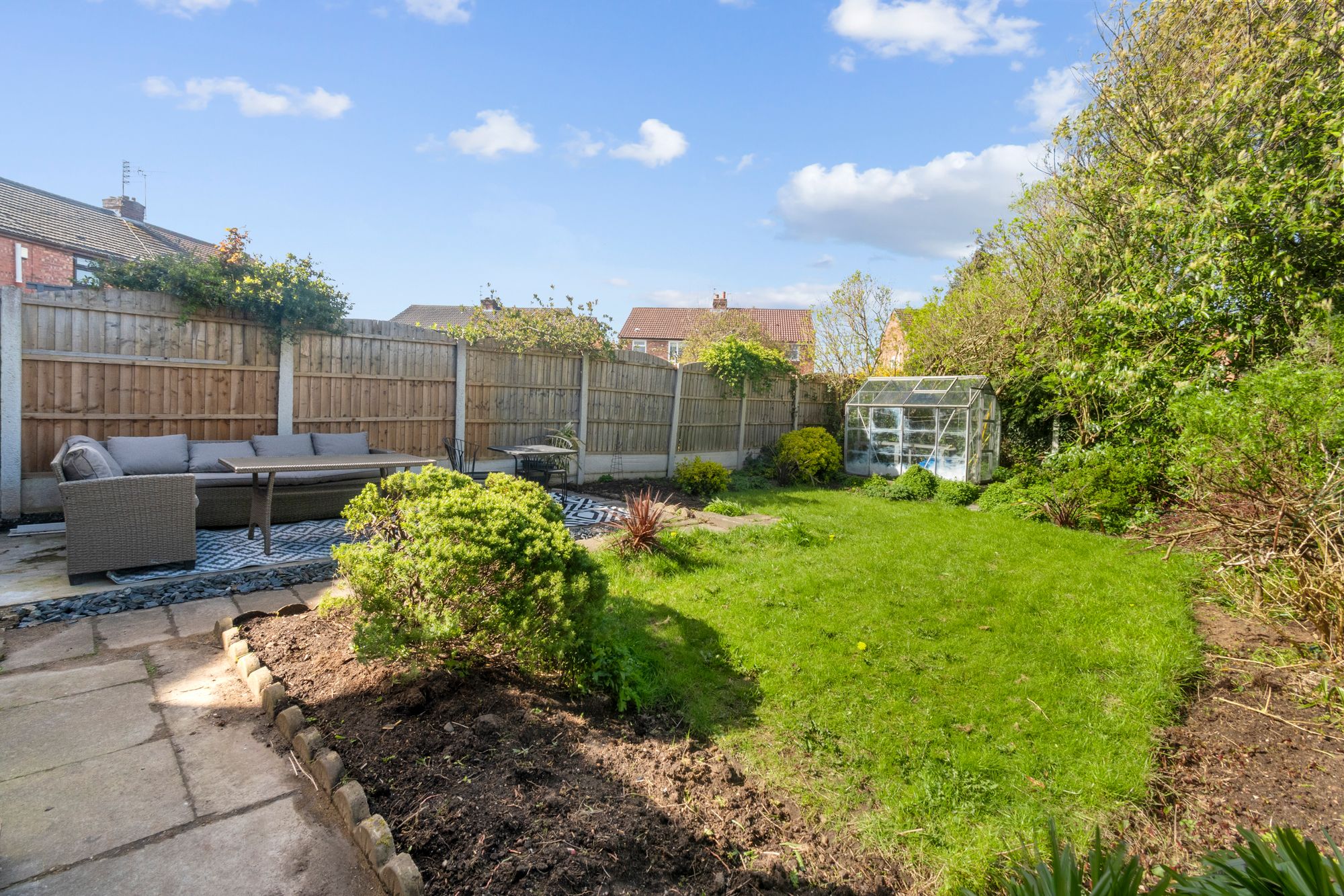 Ronaldsway, Halewood, L26