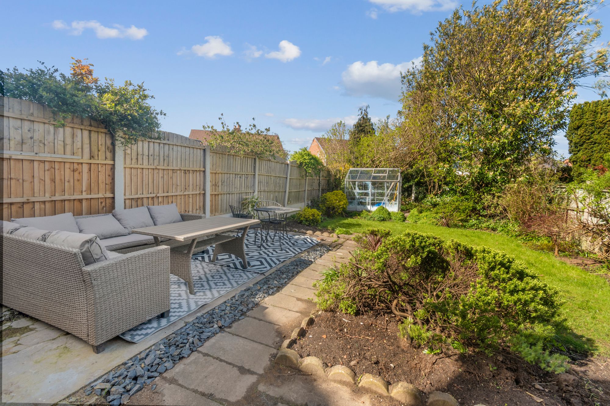 Ronaldsway, Halewood, L26