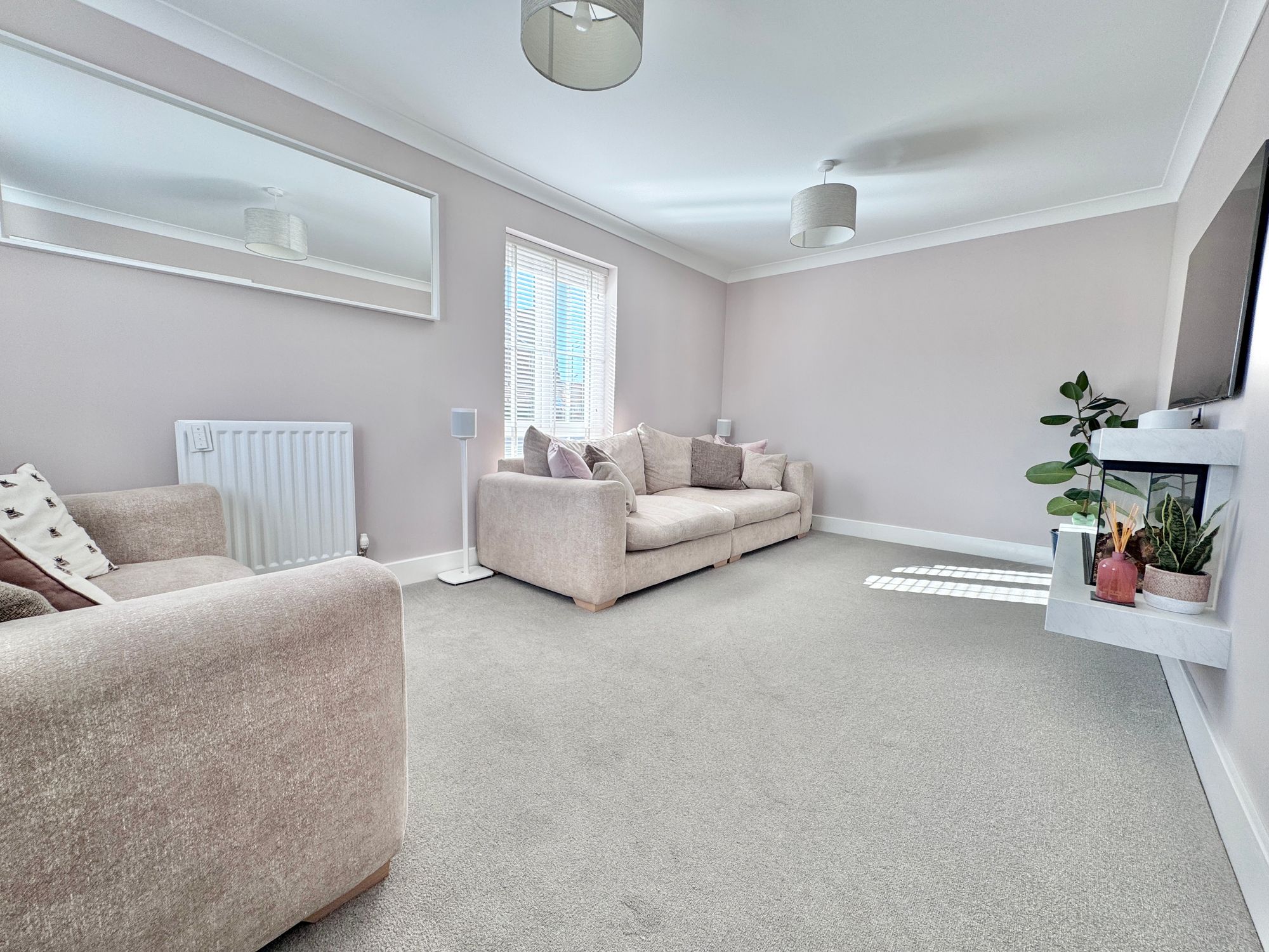 47 Troon Road, Botley
