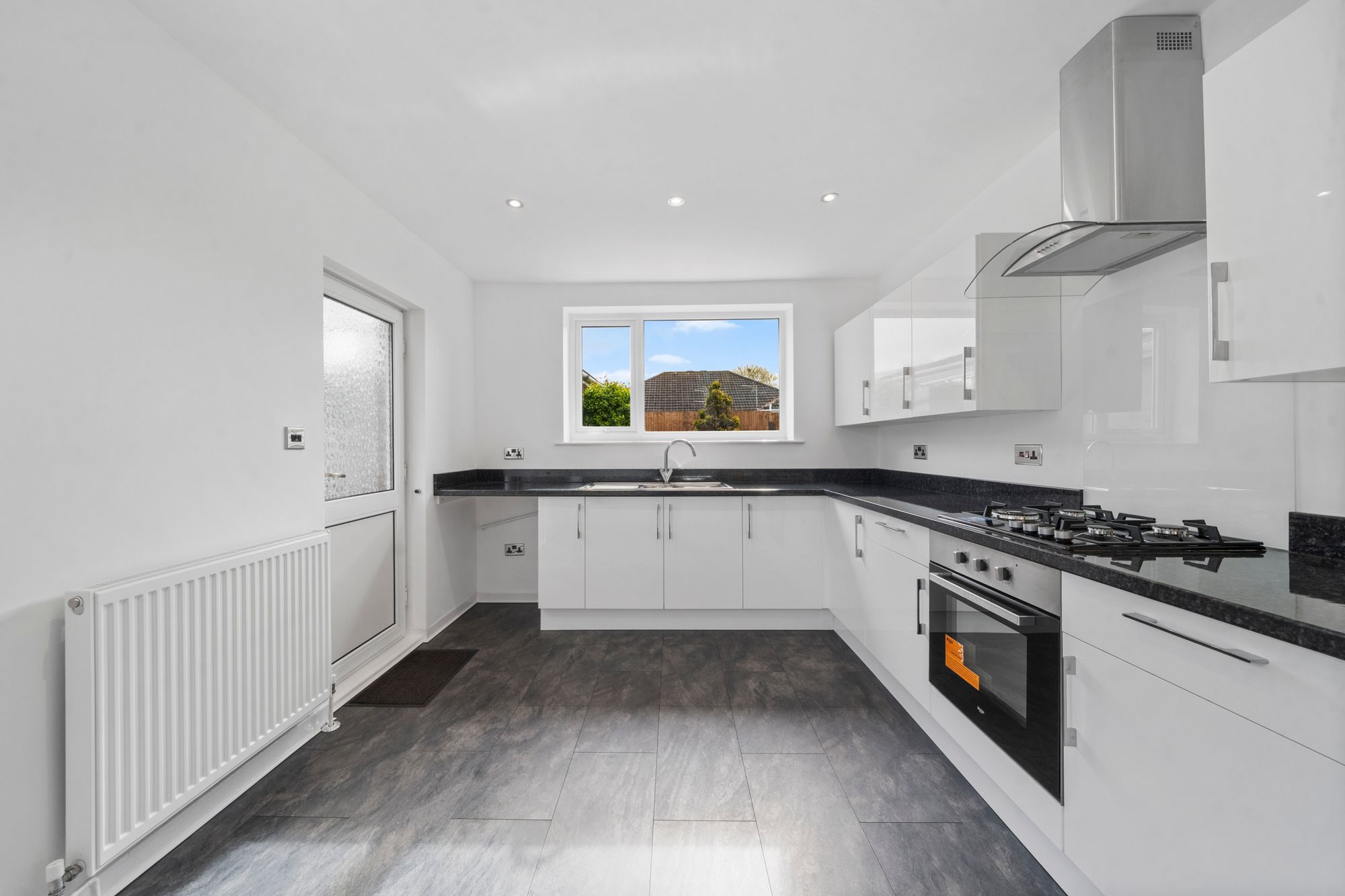 Oakdale Drive, Manchester