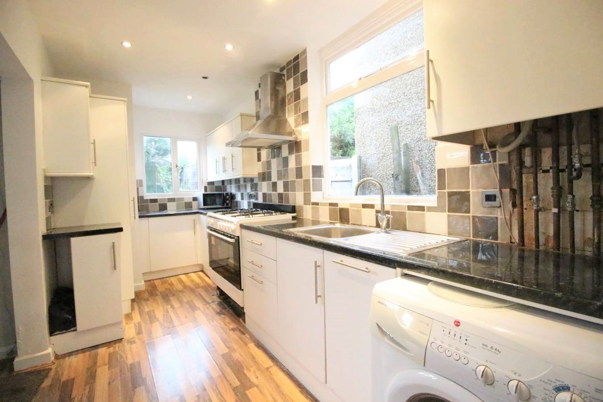 Harcourt Street, Luton, LU1