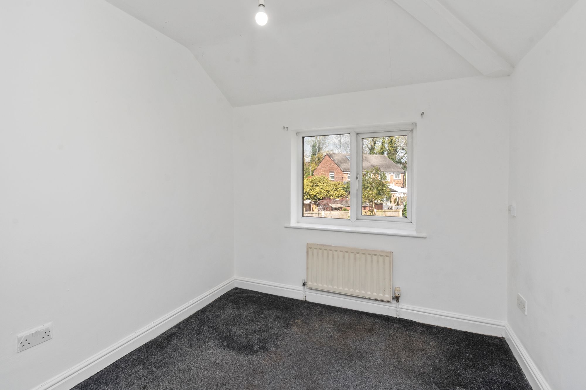 Ivy Road, Warrington