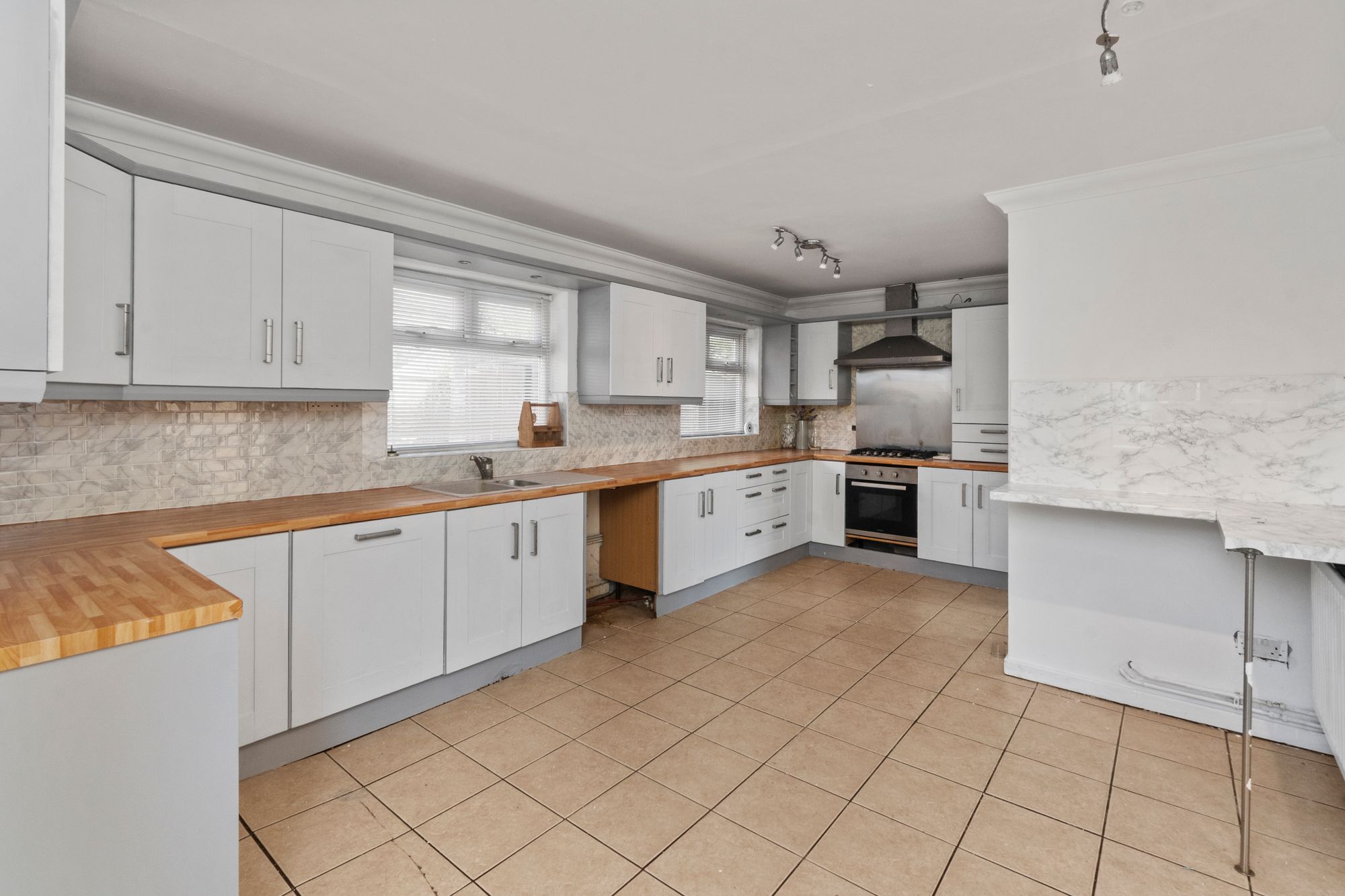 Ivy Road, Warrington