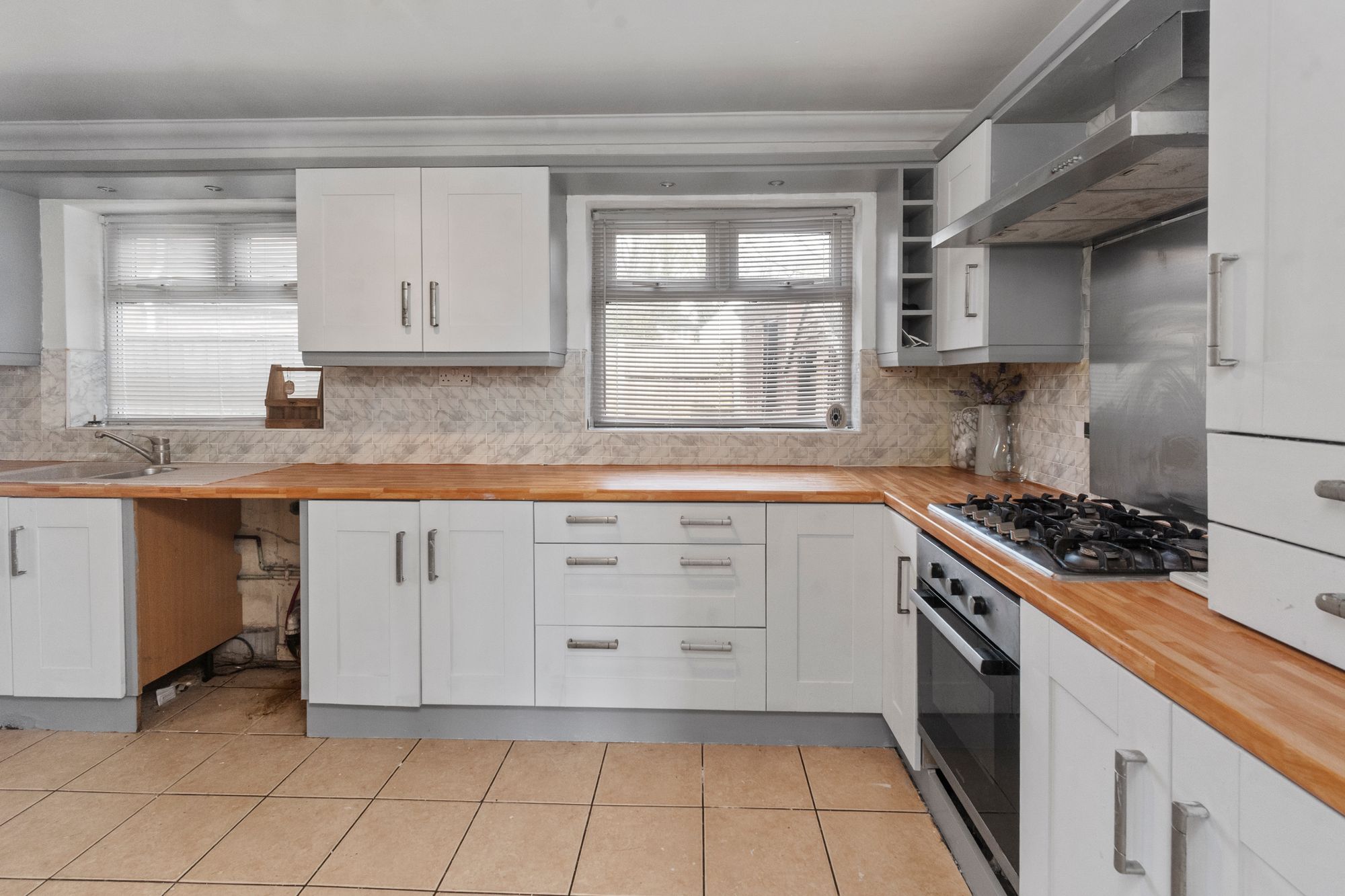 Ivy Road, Warrington