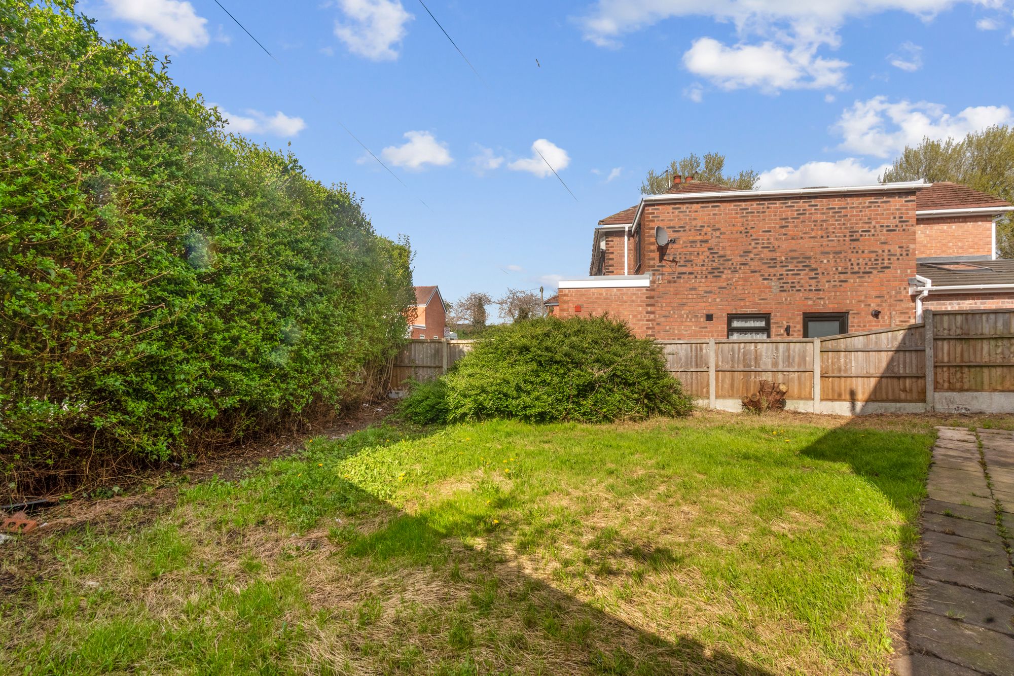 Ivy Road, Warrington