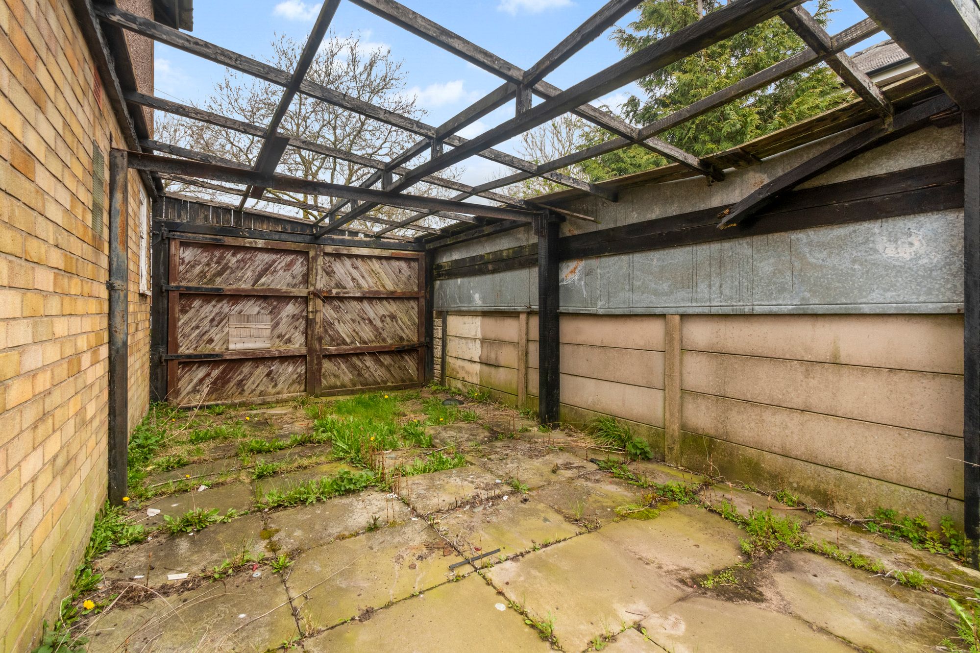 Poplars Avenue, Warrington