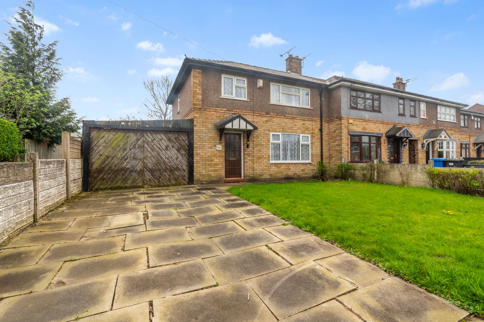 Poplars Avenue, Warrington, WA2