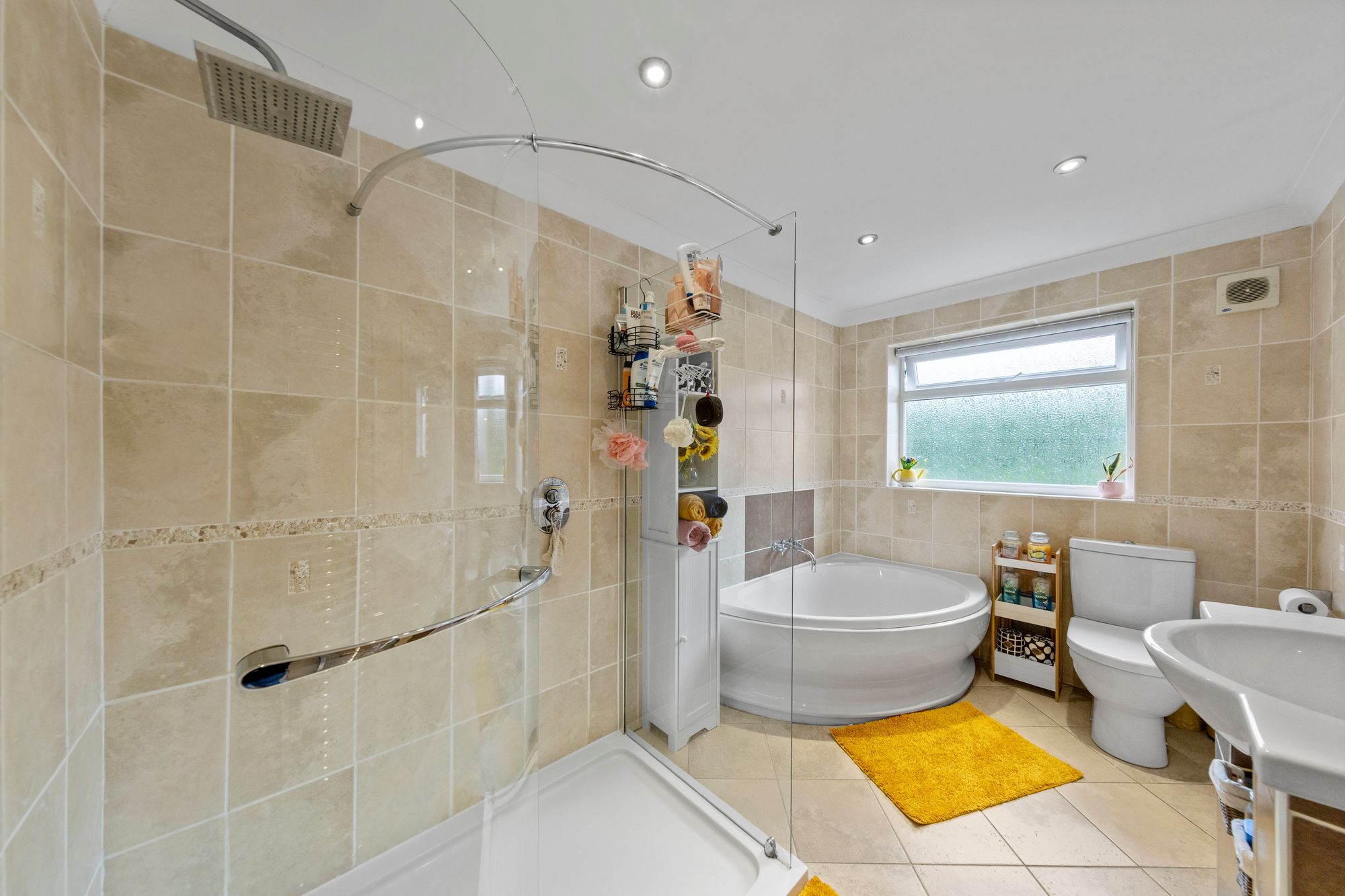 Lapwing Close, Newton-Le-Willows, WA12