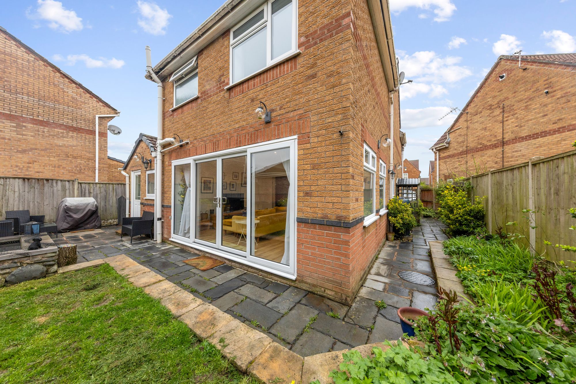 Lapwing Close, Newton-Le-Willows, WA12