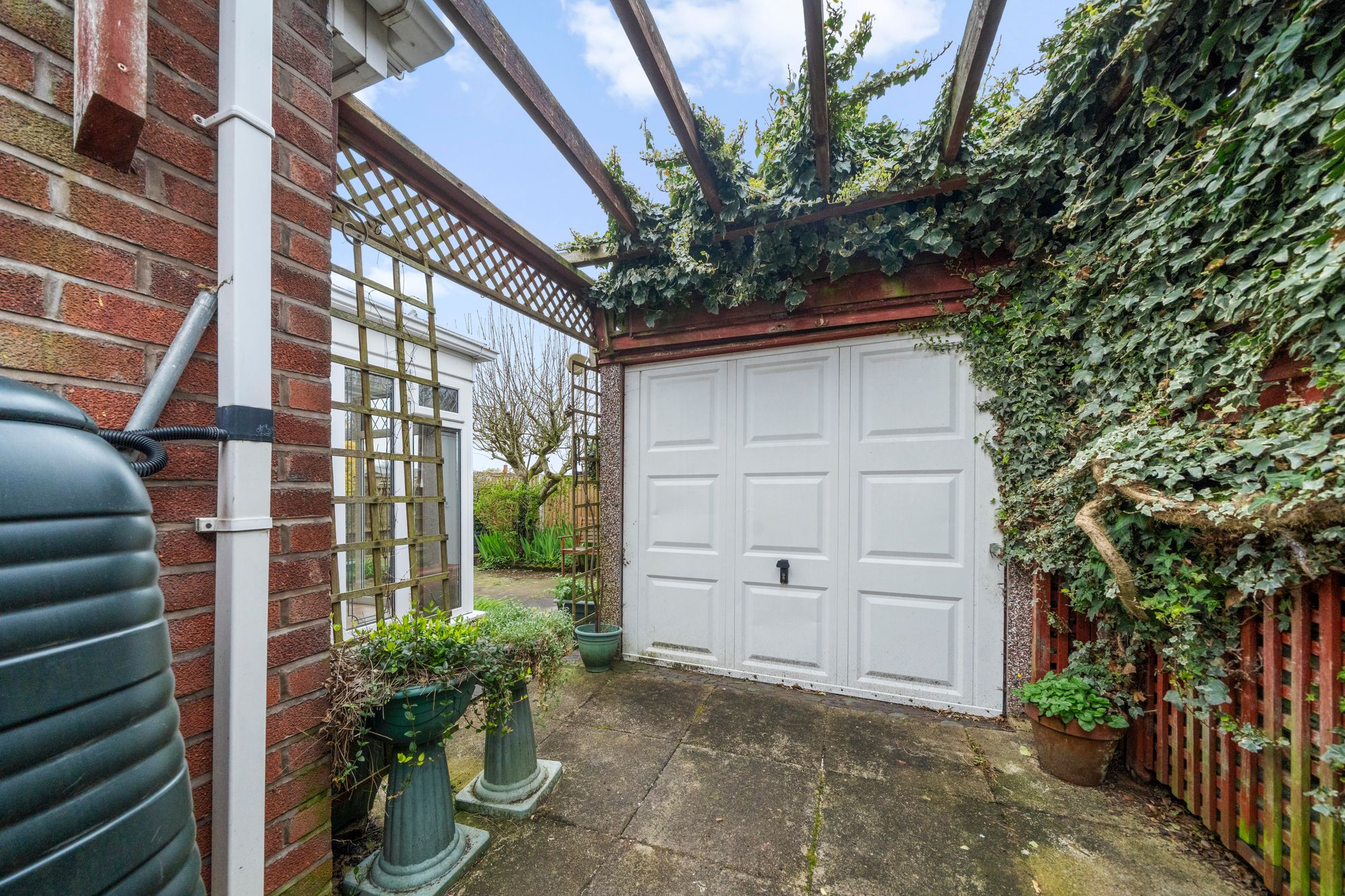 Hillside Avenue, Newton-Le-Willows