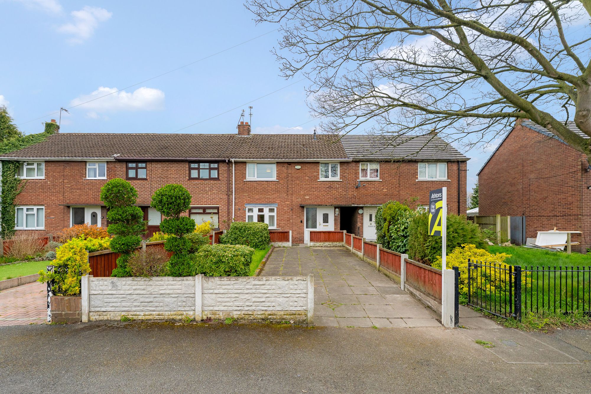 Black Dentons Place, Widnes, WA8