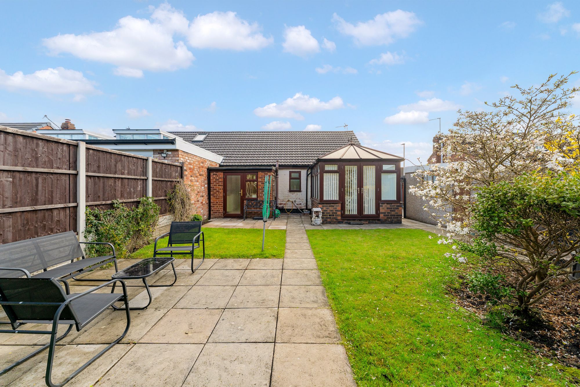 Cleveleys Avenue, Widnes, WA8