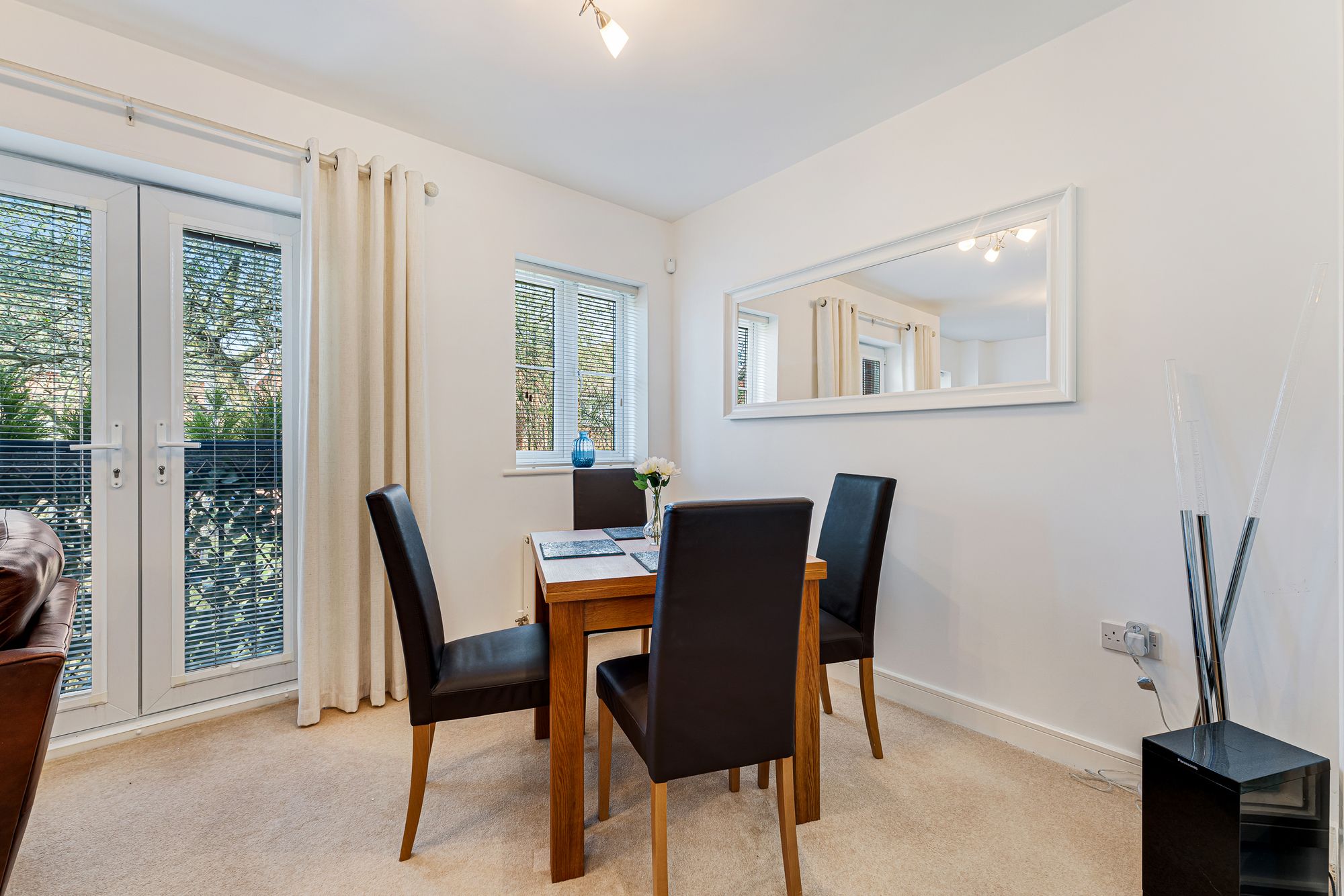 Lindisfarne Court, Widnes