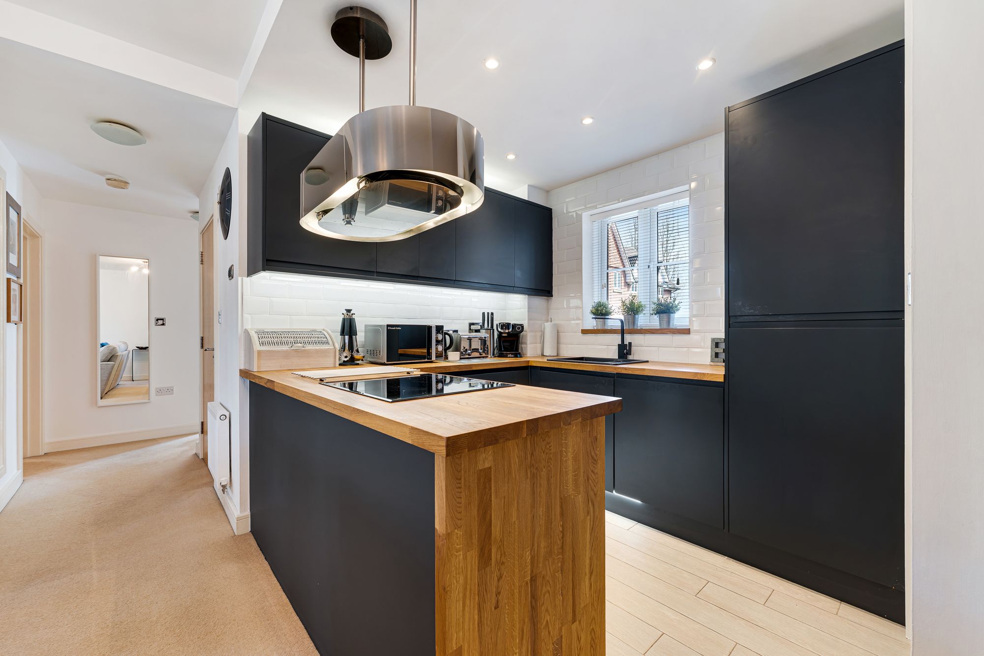 Lindisfarne Court, Widnes