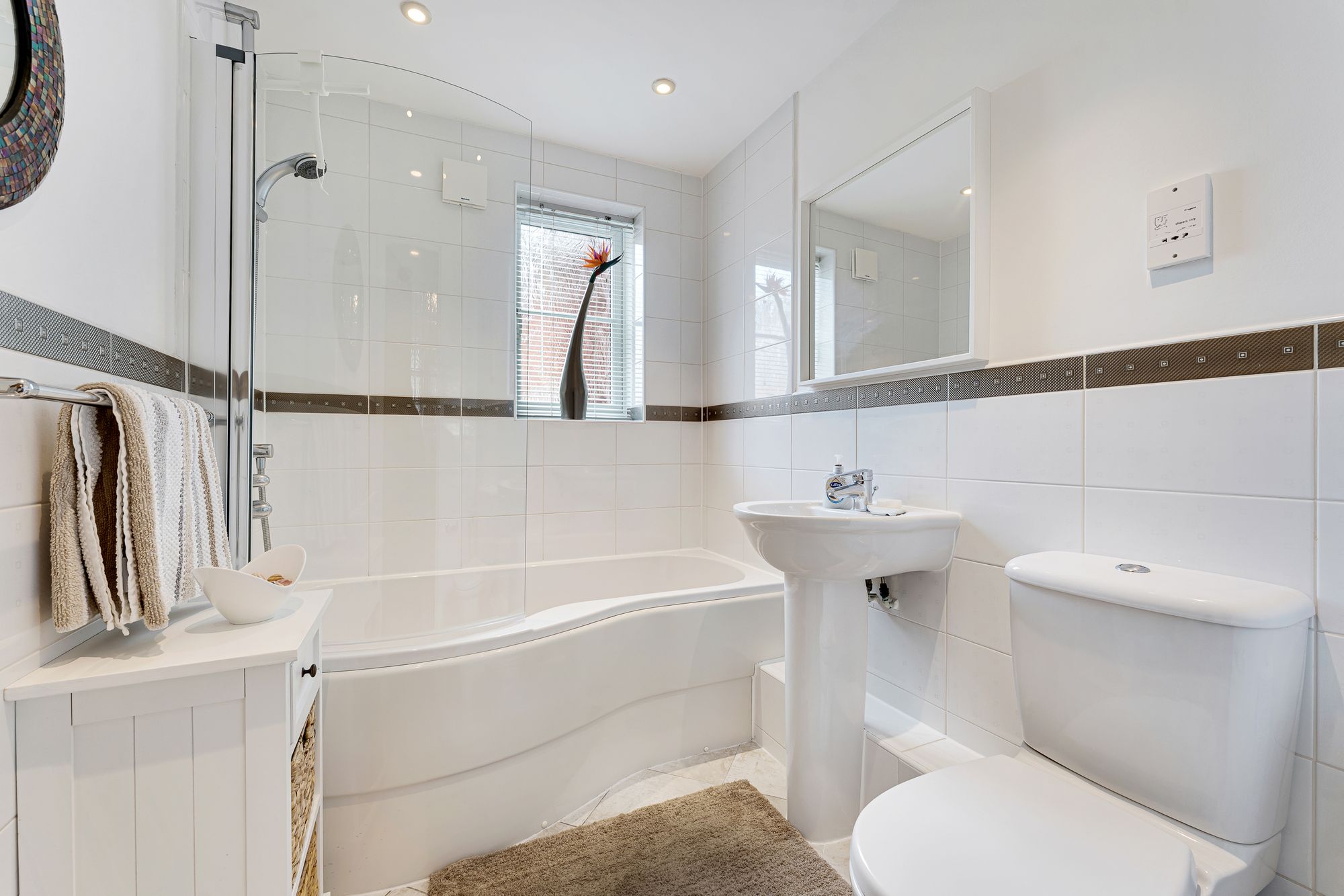 Lindisfarne Court, Widnes