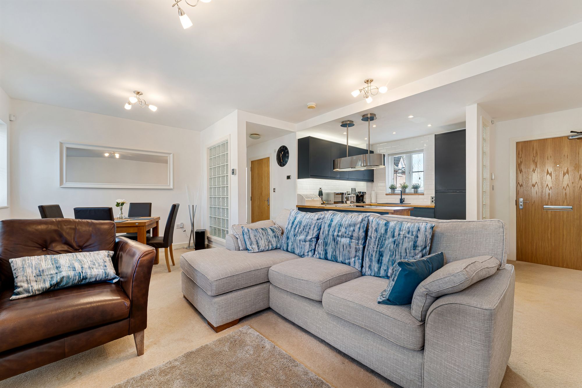 Lindisfarne Court, Widnes