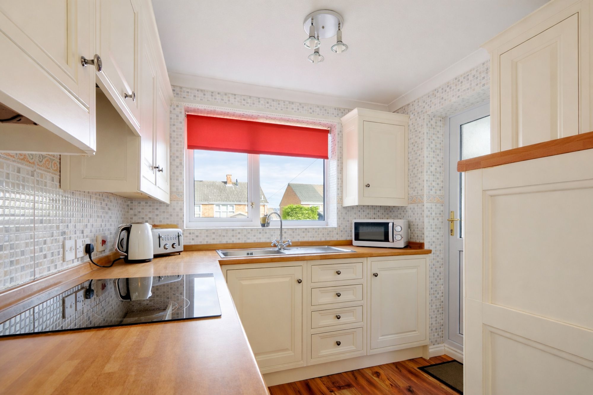 rRBXQlHg90OlIXOo33ue0w