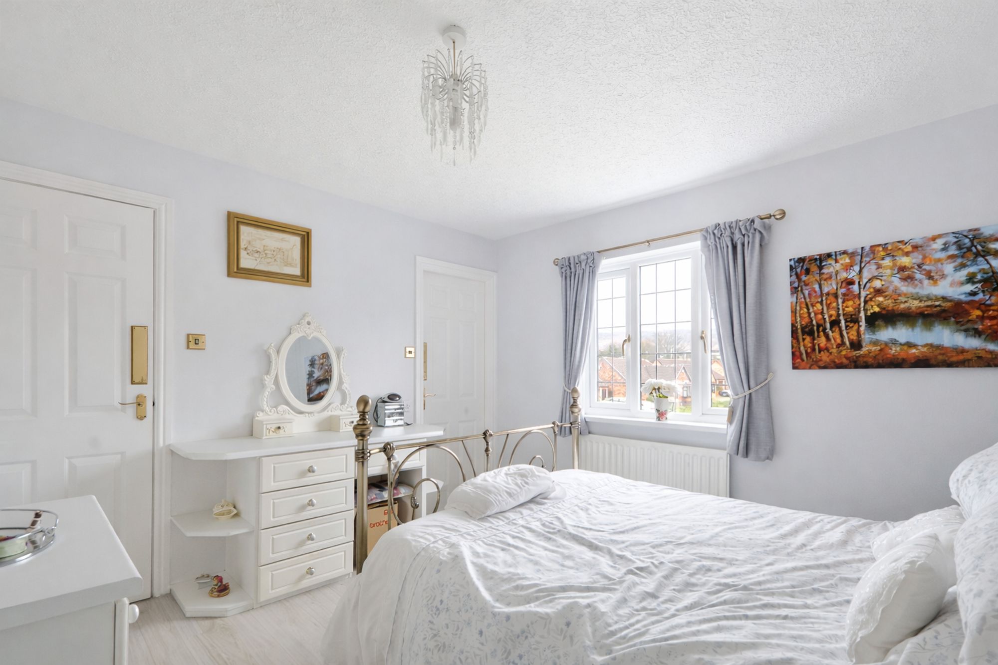 39f165b1-4ca6-4823-82da-7239f7b30a94