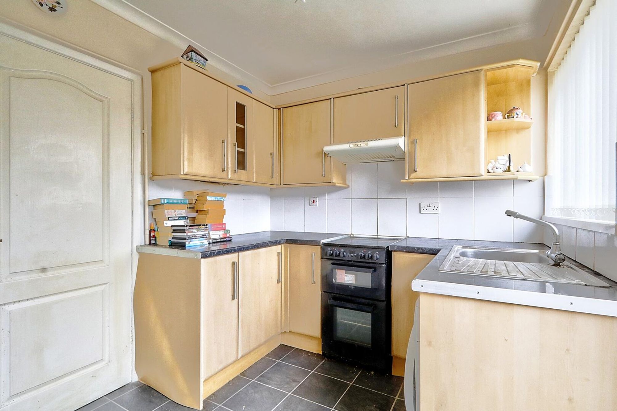 pHagjmqlakaJEffev_qcHA