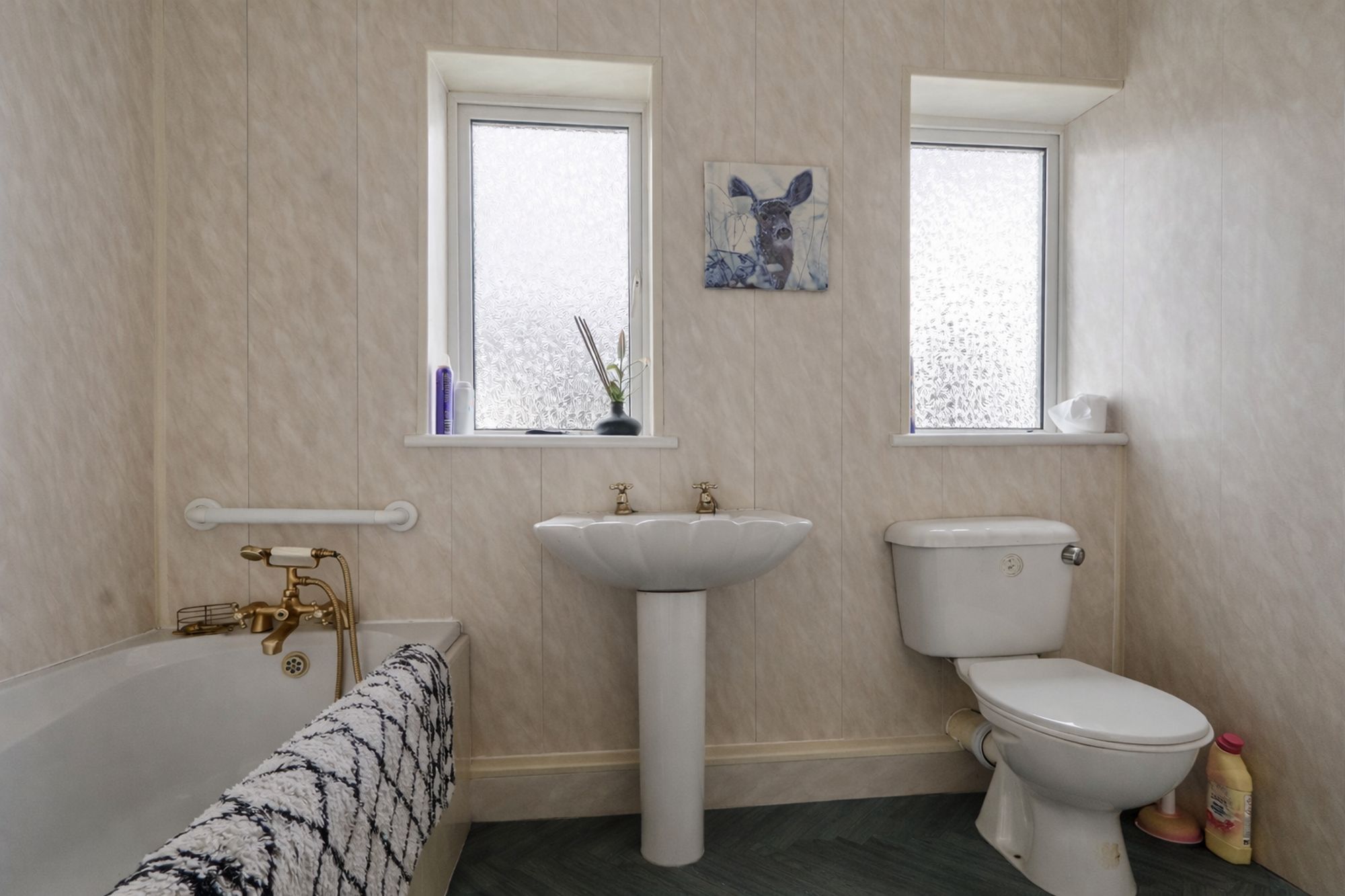 R-grWyLkg0mhfLfSkAZw6A