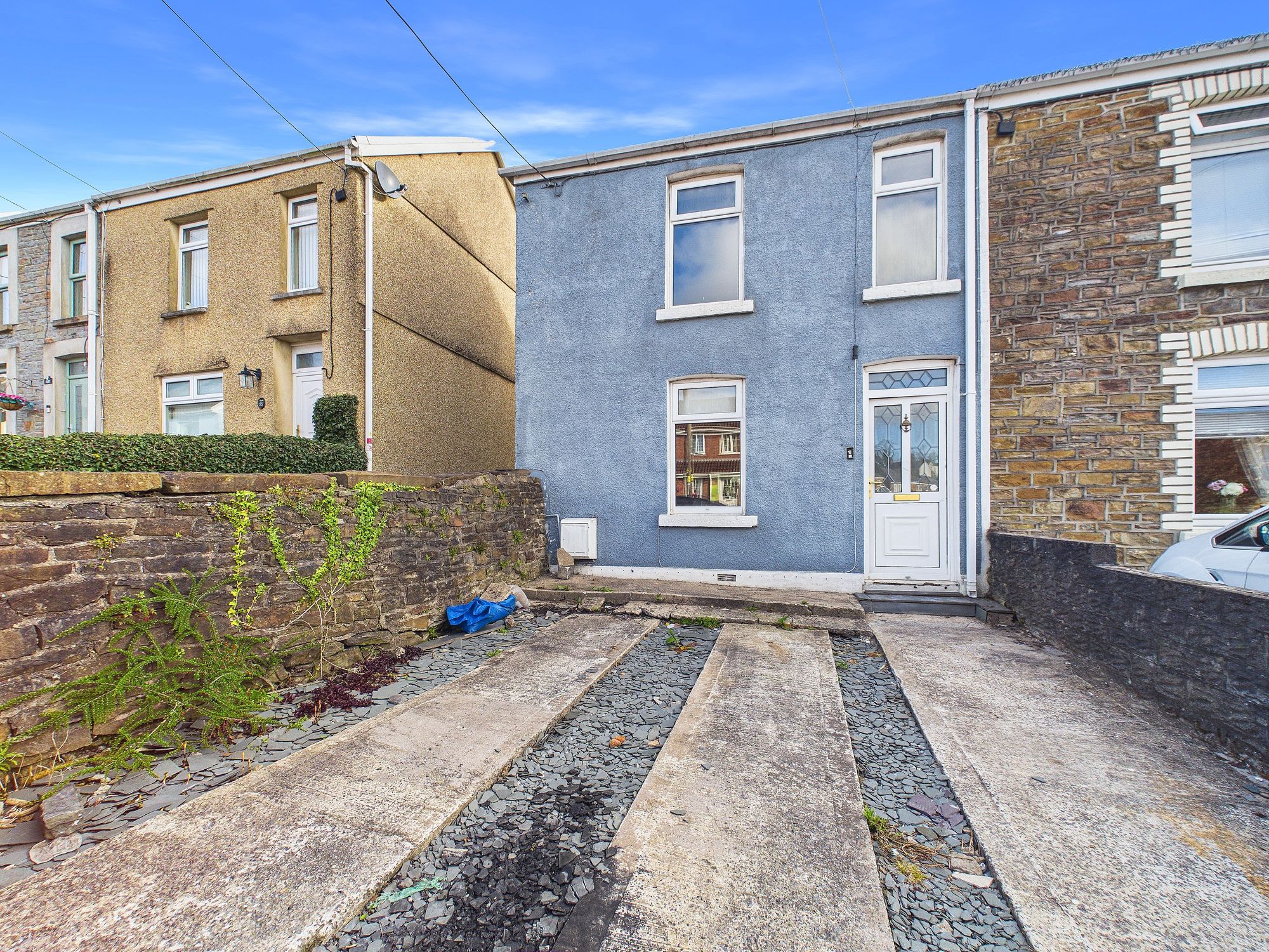 Lone Road, Clydach, SA6