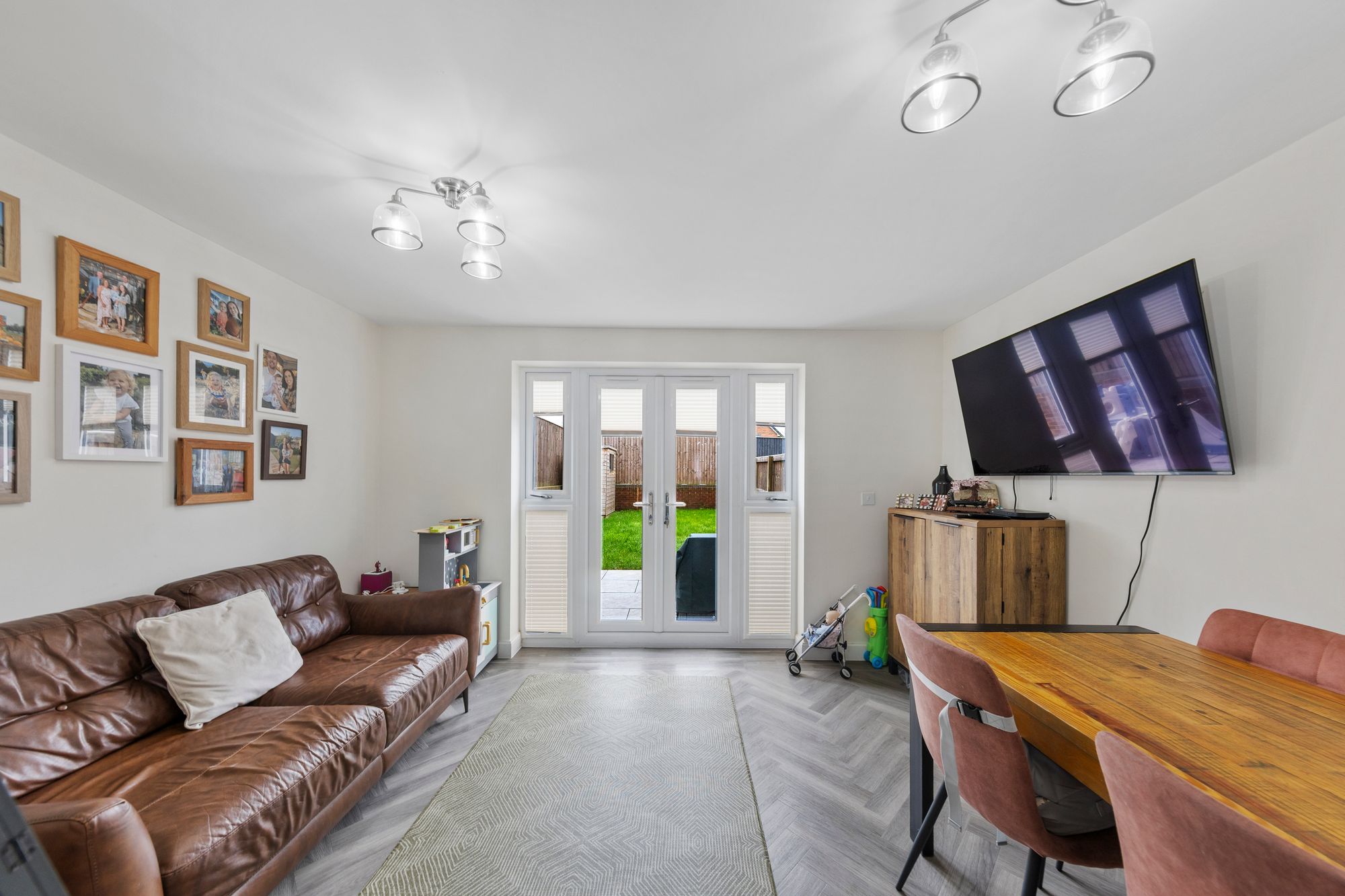 Cortland Gardens, Warrington