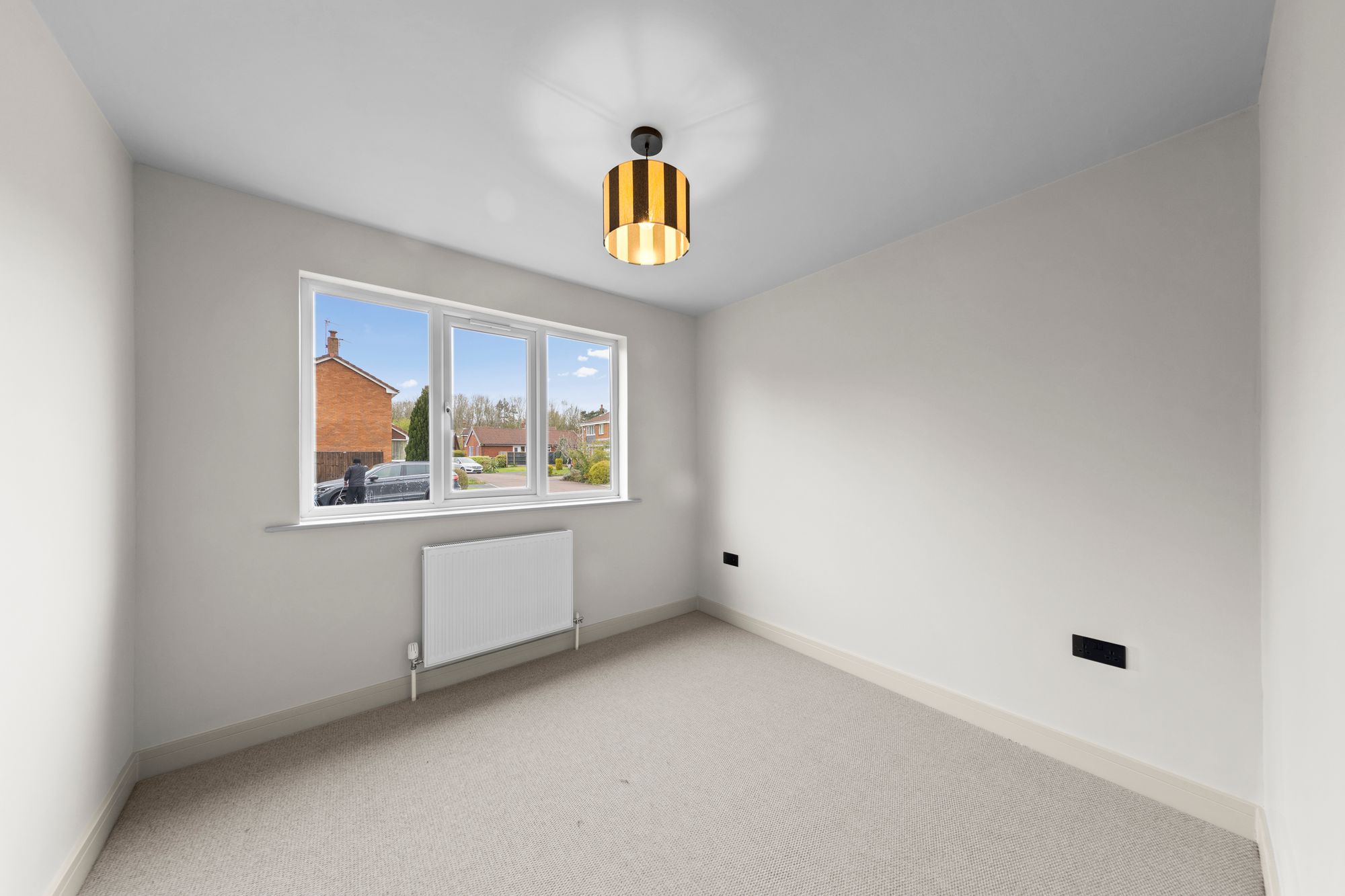 Keyes Close, Birchwood, WA3