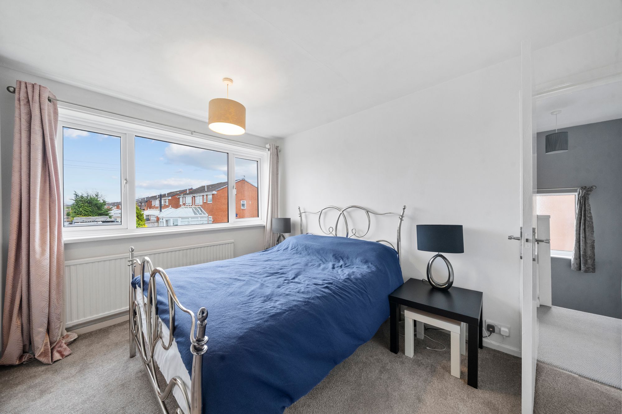 Glastonbury Avenue, Warrington