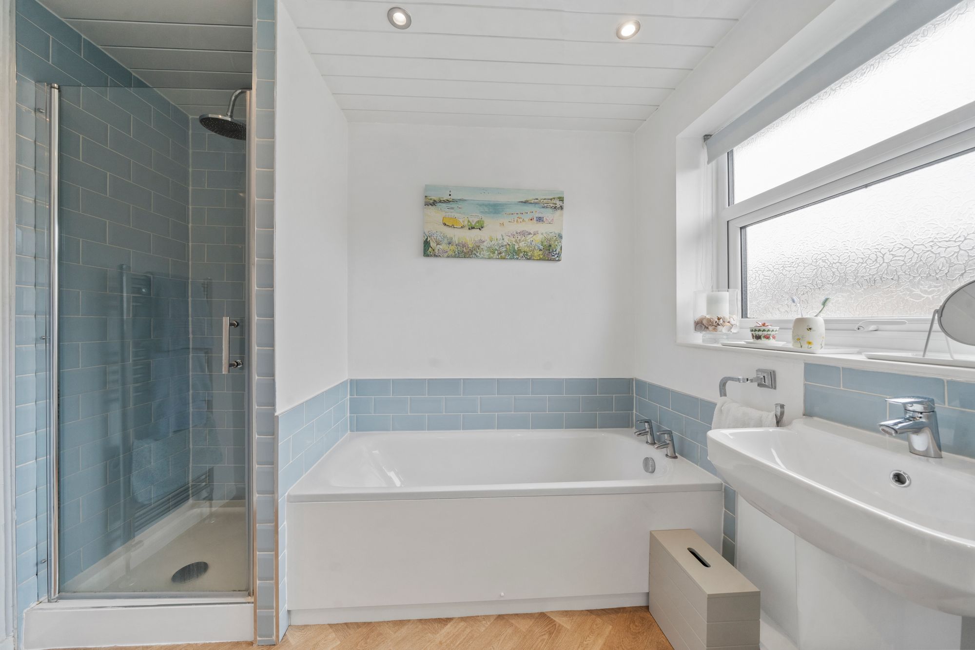 Glastonbury Avenue, Warrington