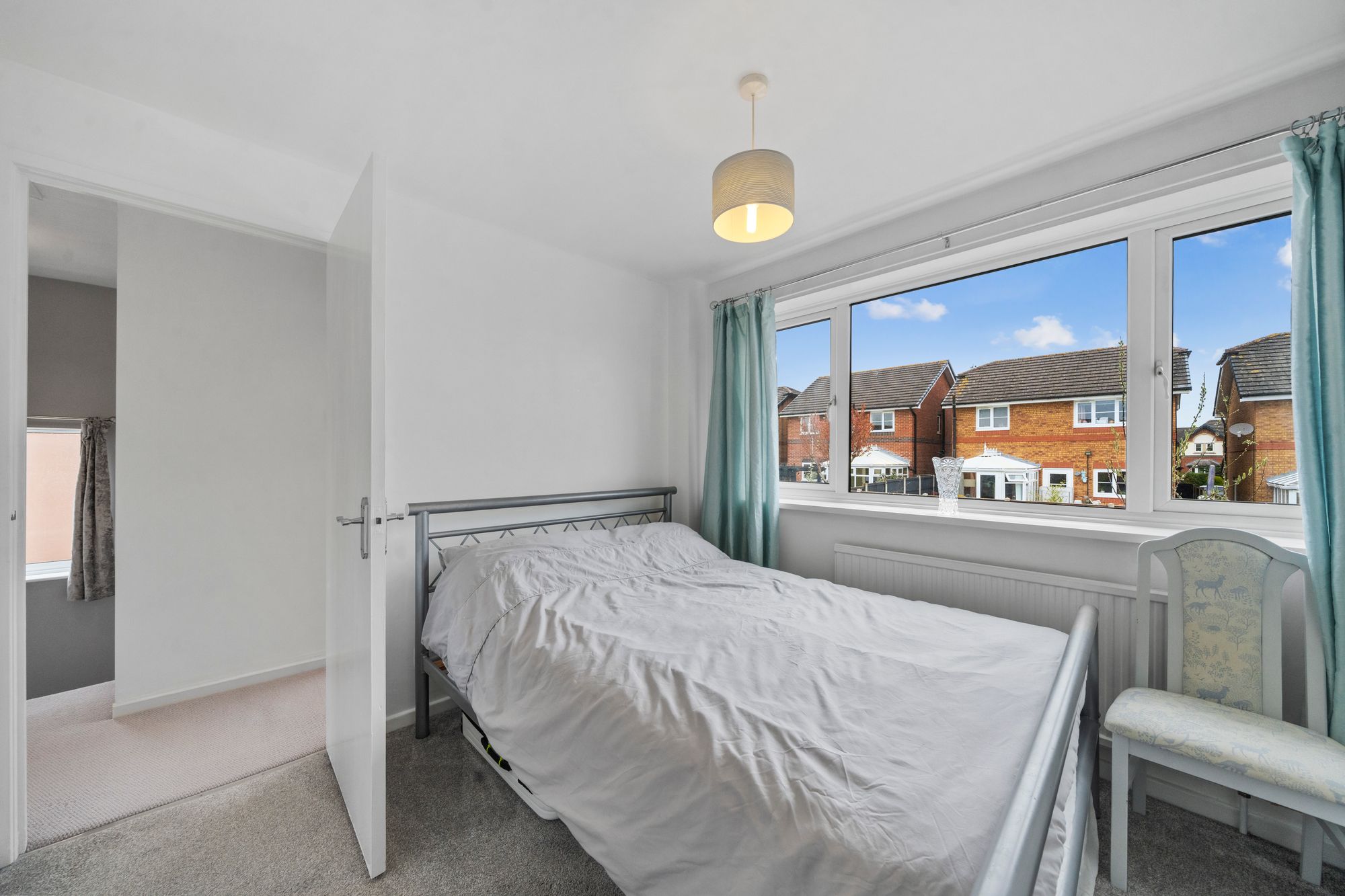 Glastonbury Avenue, Warrington