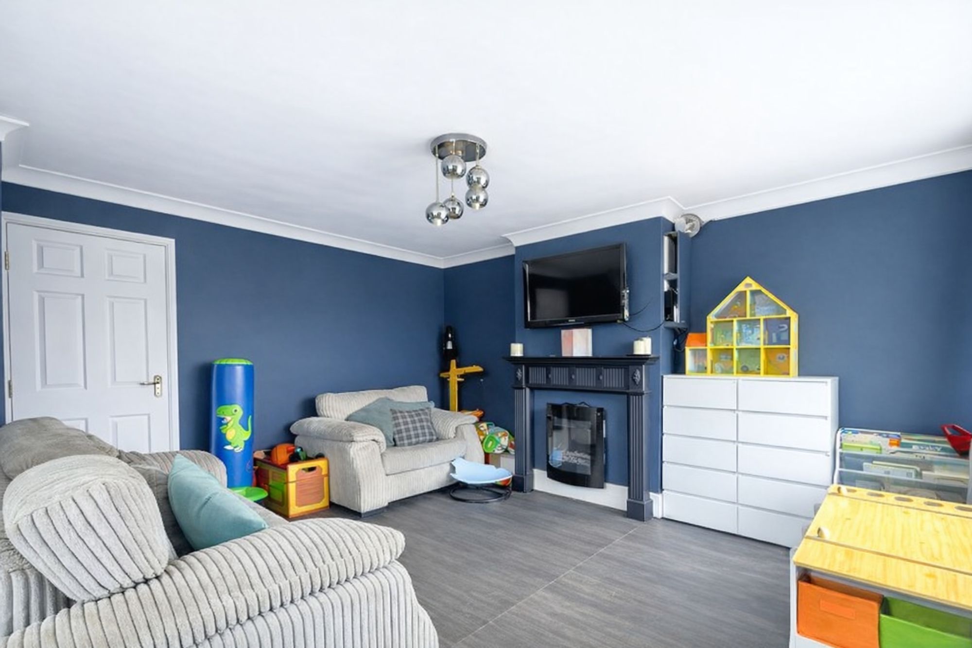 551d0d0f-63fe-43e3-be03-47003f2ea9c8