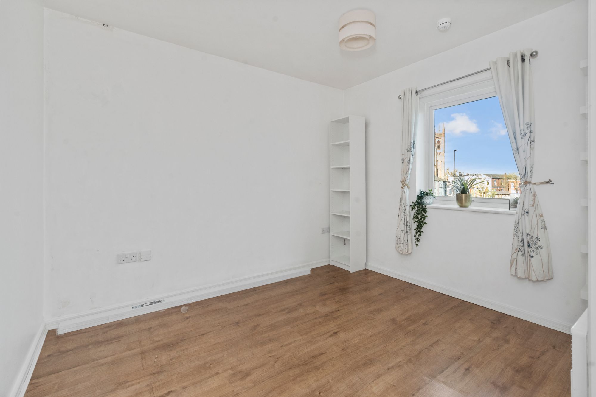 Dutton Court, Warrington, WA1