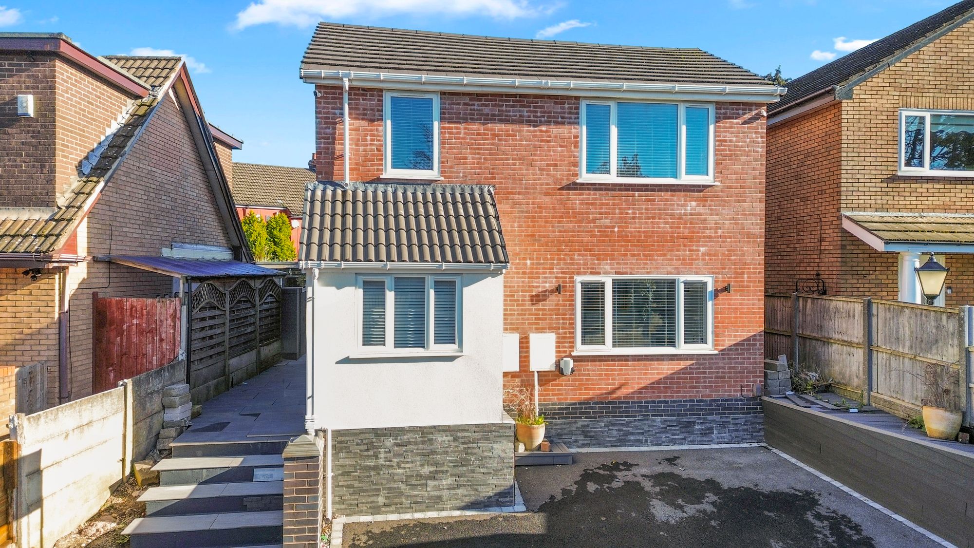 Hawthorn Road, Sutton Leach, WA9