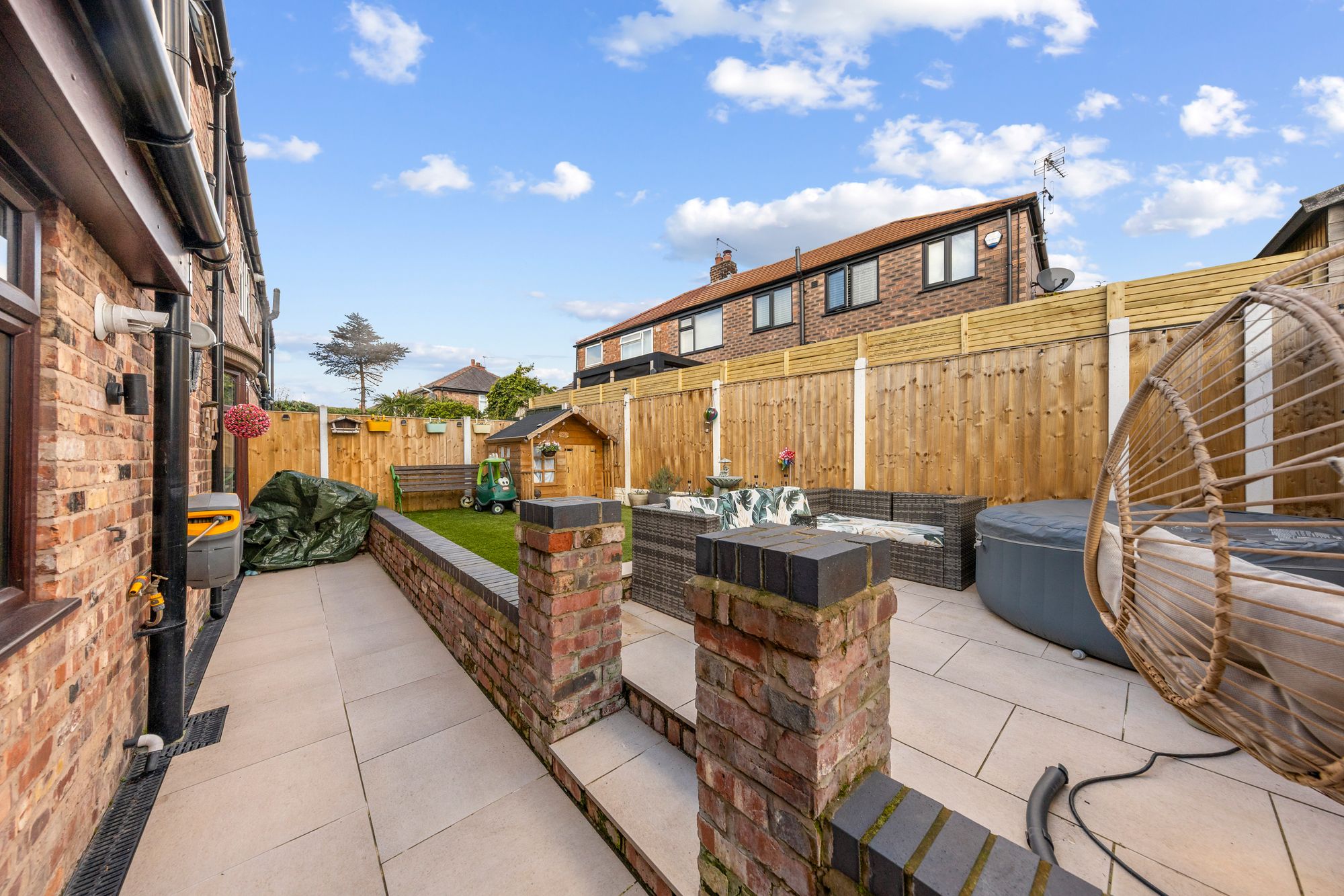 Manchester Road, Warrington