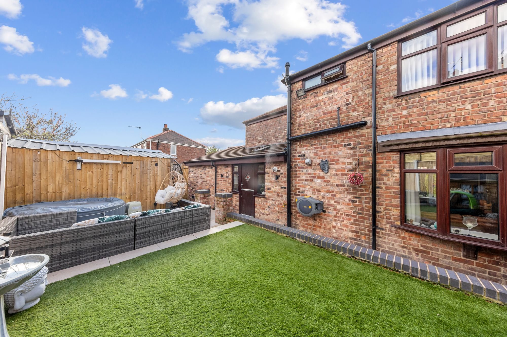 Manchester Road, Warrington