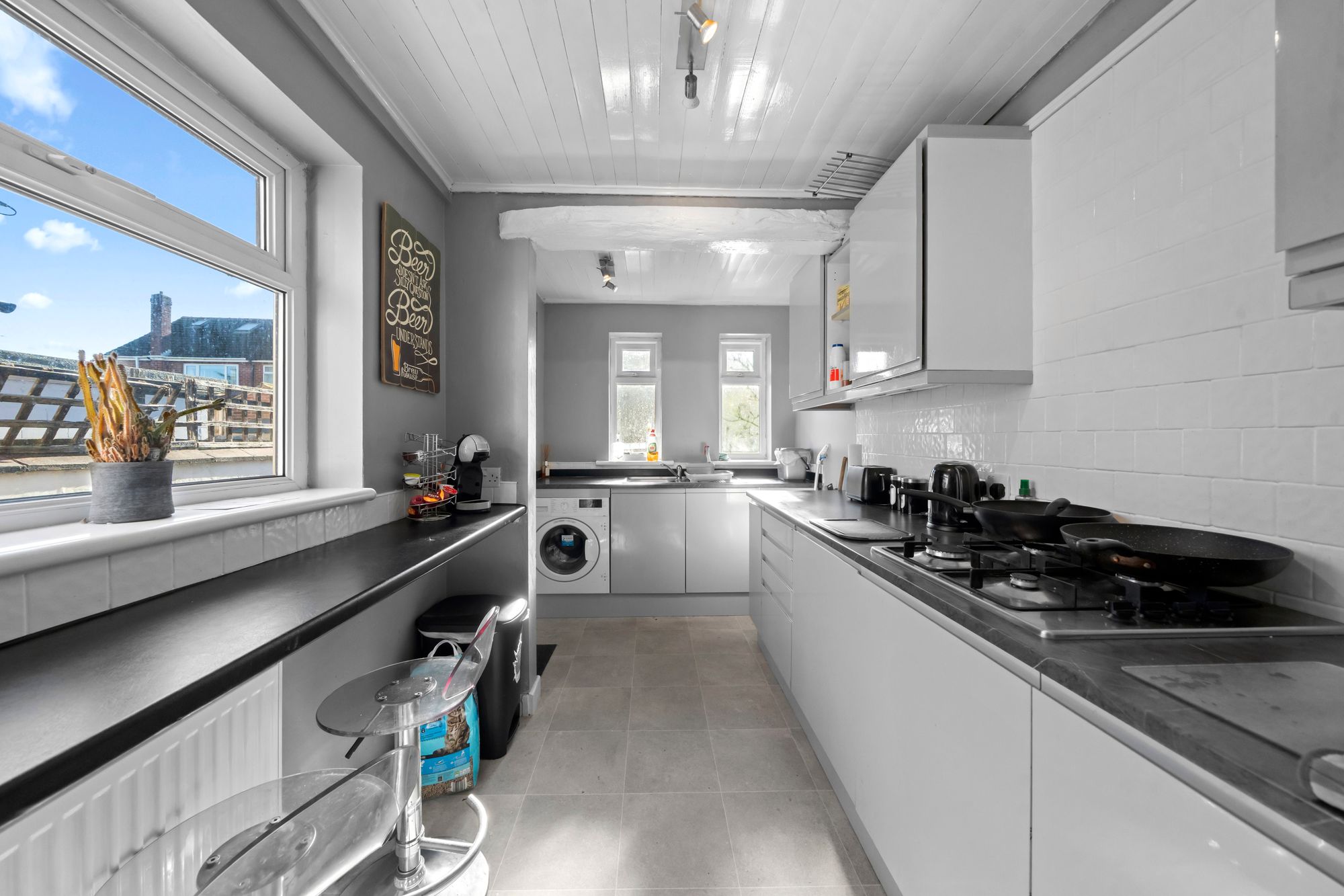 Carr Lane, Warrington