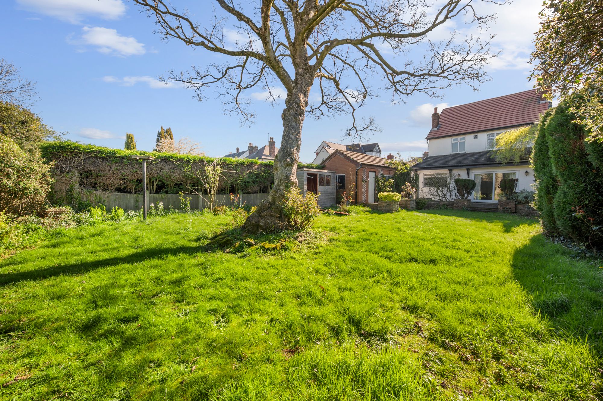 Hartington Road, Dentons Green, WA10