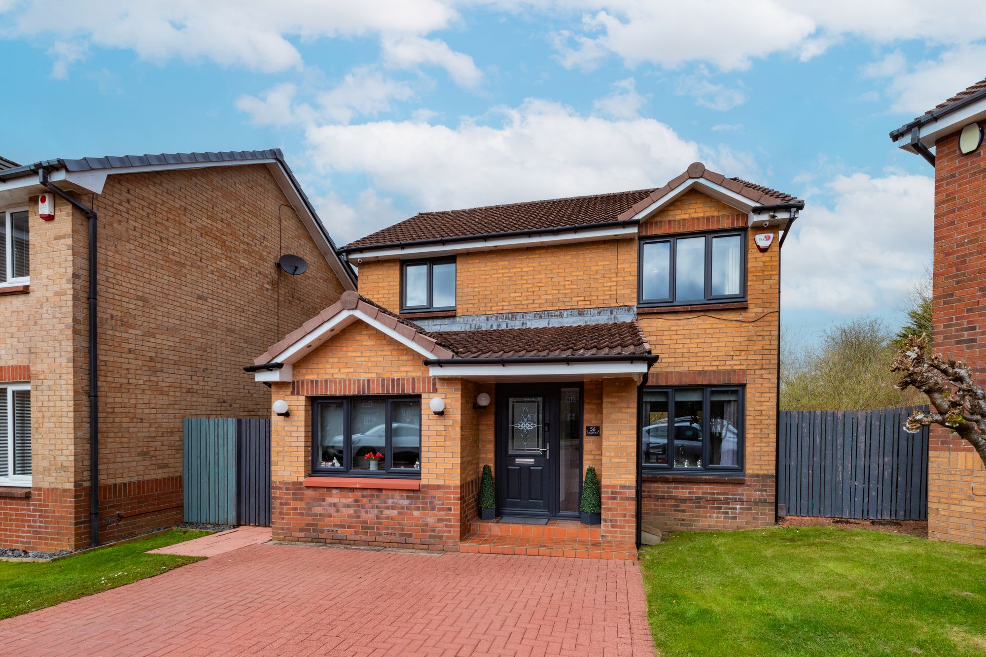 56 Belhaven Park, Muirhead