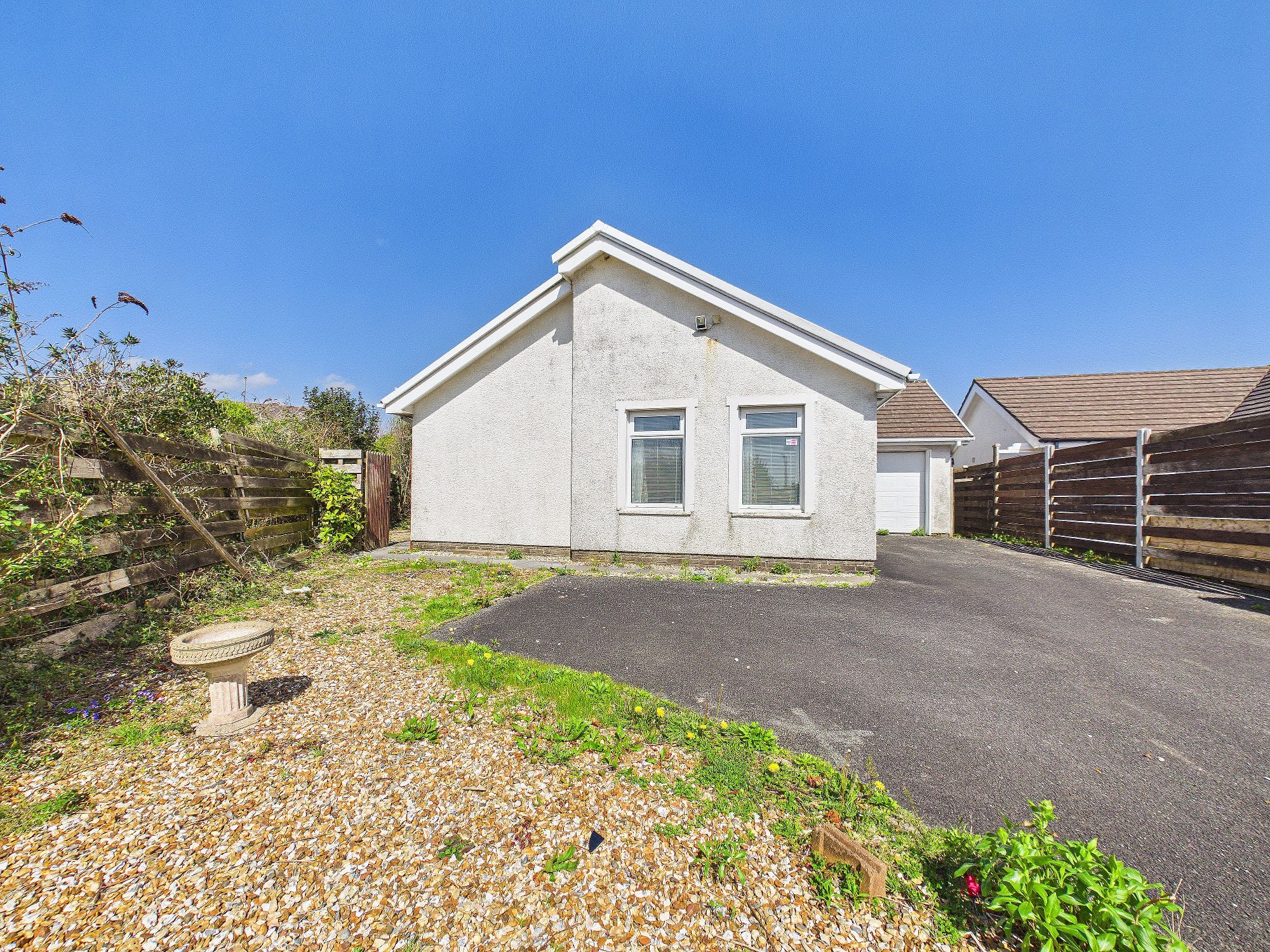 Millfields Close, Kilgetty, SA68