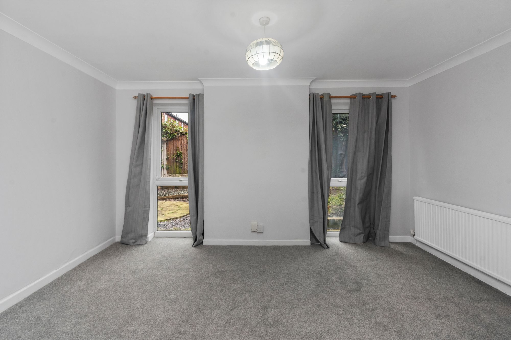 Castell Grove, St. Helens