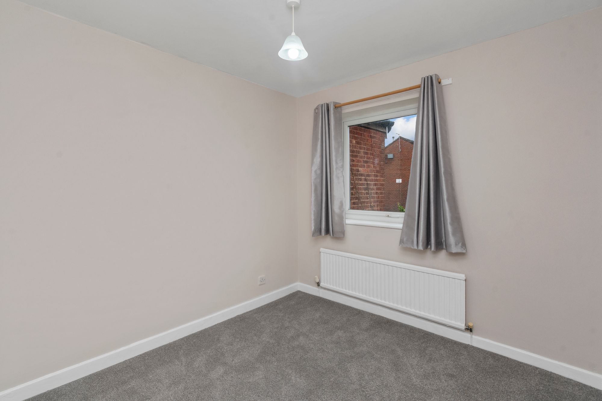 Castell Grove, St. Helens