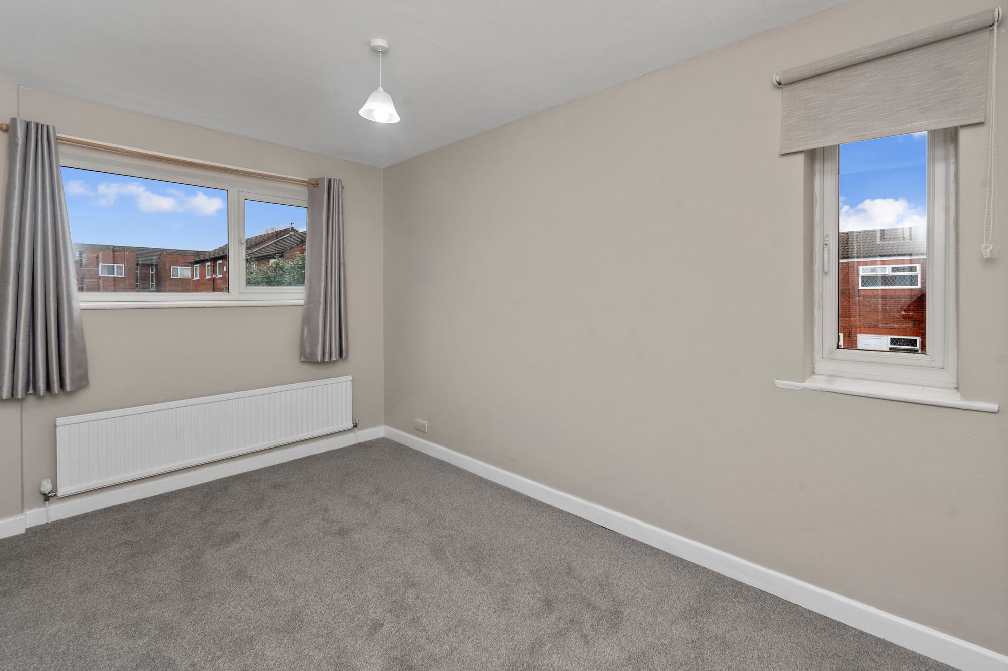 Castell Grove, St. Helens