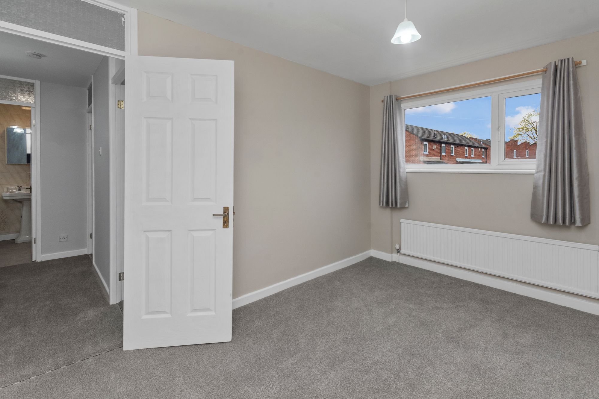 Castell Grove, St. Helens