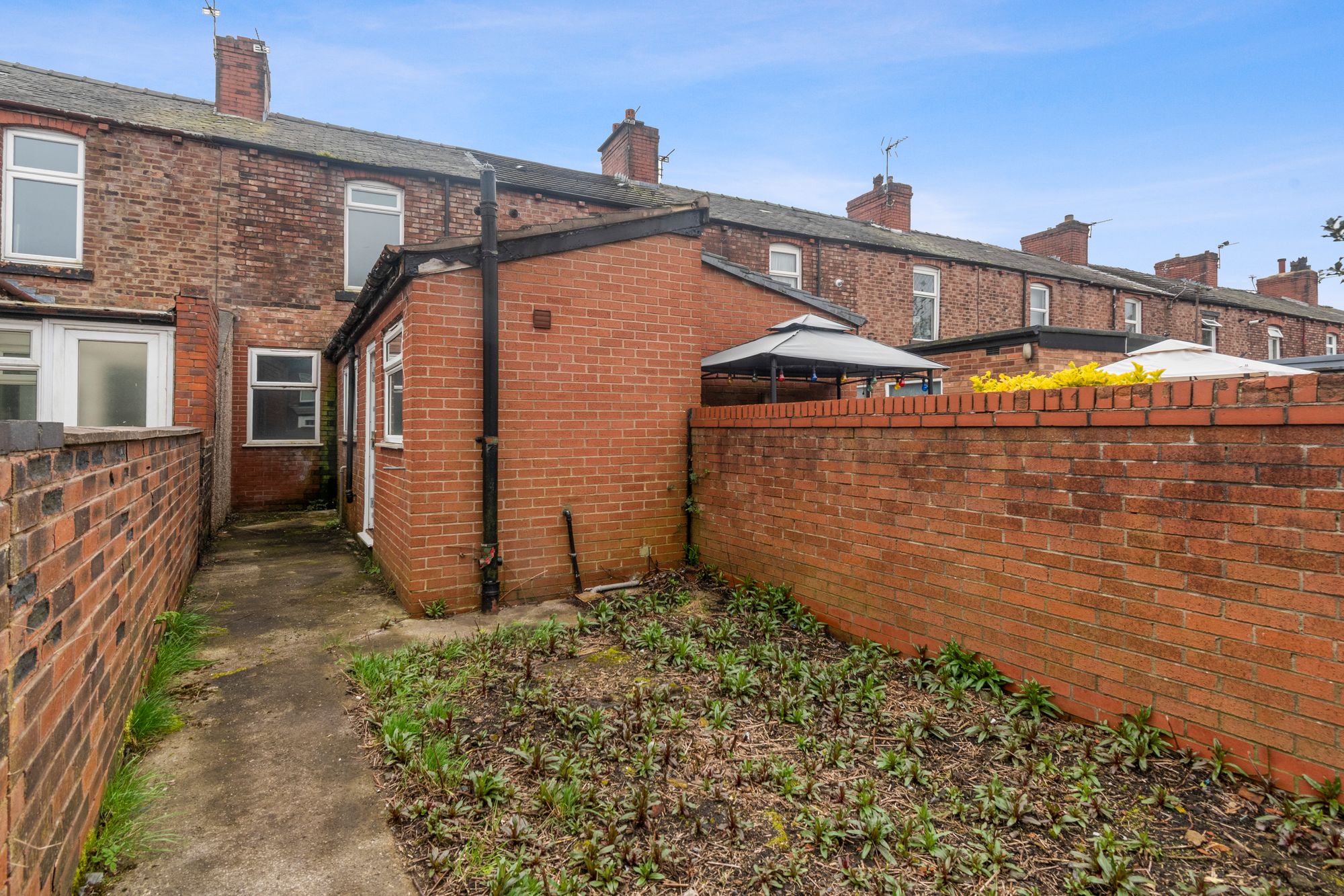 Tennyson Street, St. Helens